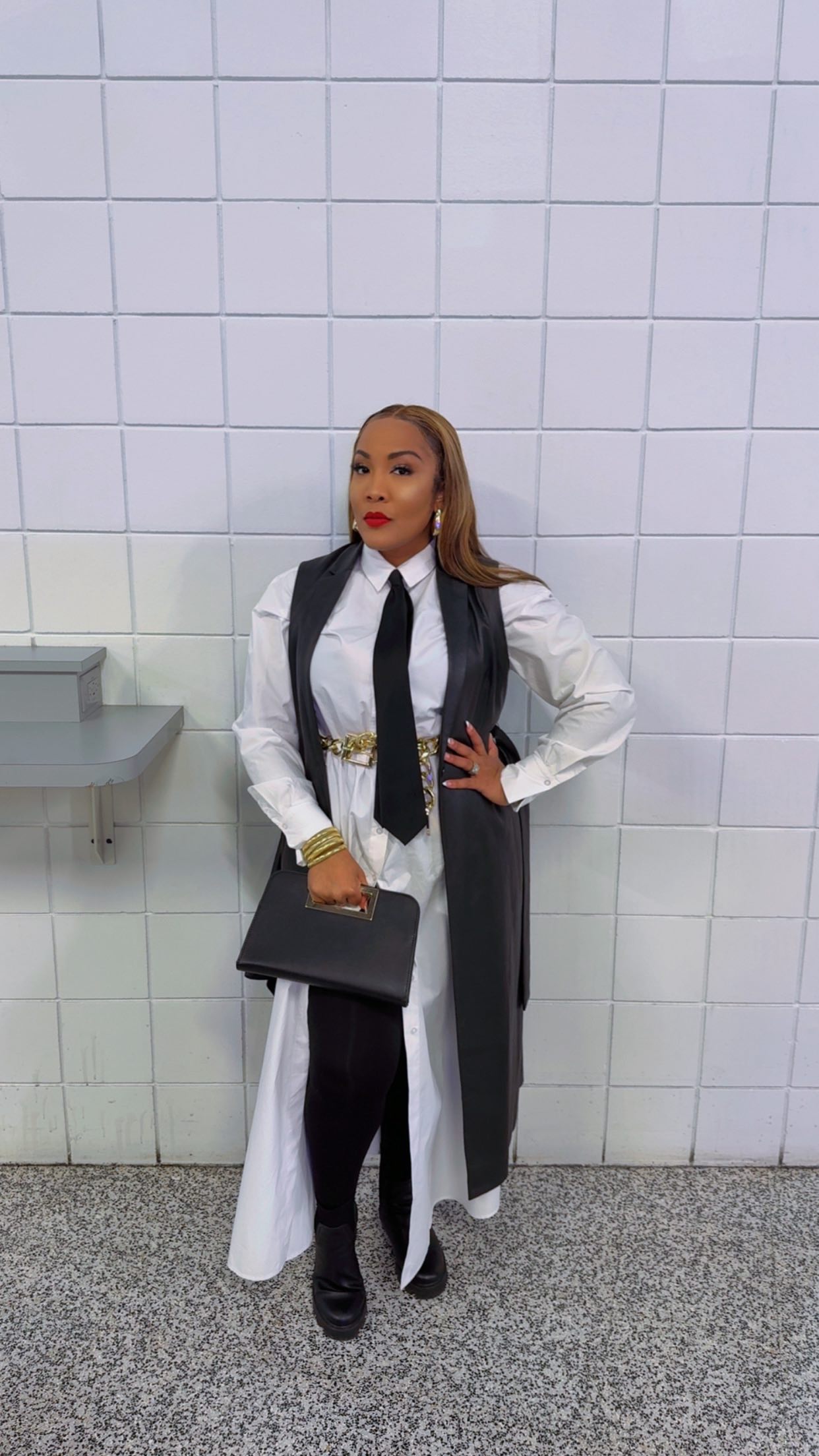 I just lived out my teenage dream at the Boy is Mine Tour with Brandy & Monica ❤️ I’ve always been a Huge Fan 🙌🙌🎵 We had an amazing time! 💃🏽💃🏽💃🏽💃🏽 #theboyismine #theboyisminetour #brandy #monica #concertoutfit @kristeeruffin @sweet_lovely_b