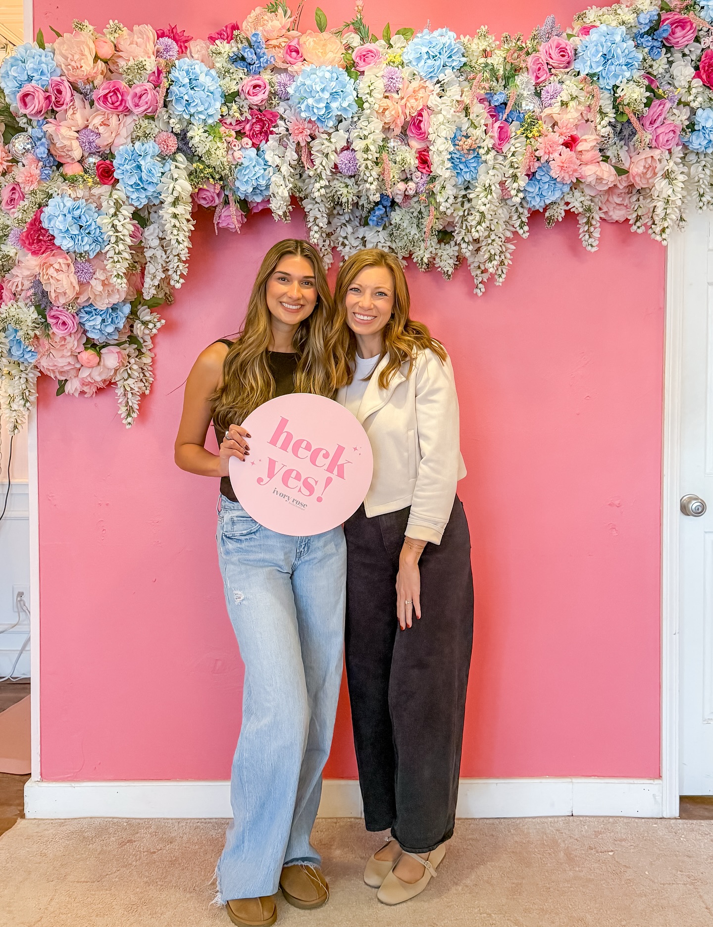 Annelize- We had the BEST time helping you find your perfect “heck YES!” dress today! A moment that seemed like love at first sight, straight out of a movie!! 🥰 Cheers to March 2027!! 🥂🍾
#ivoryrosebride #ivoryrosebridalboutique #sayyestothedress #shesaidyes #2027bride #wibride #wisconsinbride #heckyes