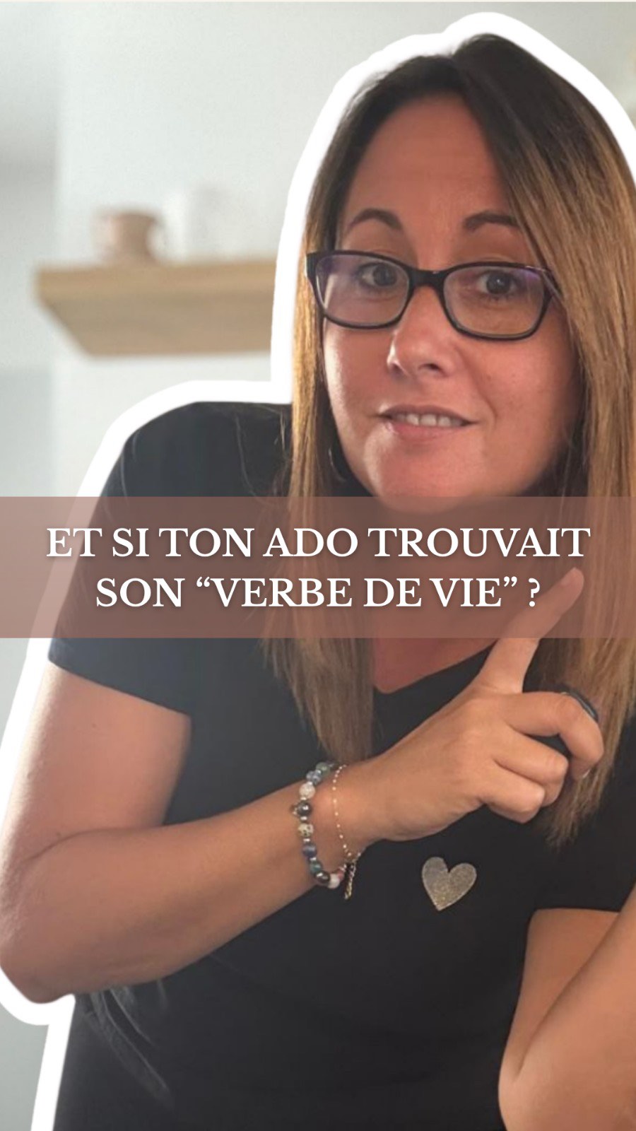 𝗢𝗻 𝗱𝗲𝗺𝗮𝗻𝗱𝗲 𝘀𝗼𝘂𝘃𝗲𝗻𝘁 𝗮𝘂𝘅 𝗮𝗱𝗼𝘀 : “𝗧𝘂 𝘃𝗲𝘂𝘅 𝗳𝗮𝗶𝗿𝗲 𝗾𝘂𝗼𝗶 𝗽𝗹𝘂𝘀 𝘁𝗮𝗿𝗱 ?”
👉 Mais cette question bloque plus qu’elle n’aide.
Et si on changeait la perspective ?
💡 Plutôt que de chercher un métier, cherche le 𝘃𝗲𝗿𝗯𝗲 𝗱𝗲 𝘃𝗶𝗲.
✨ Aider, créer, protéger, enseigner… Derrière chaque verbe se cachent des dizaines de voies possibles.
Ton ado n’a pas besoin d’une étiquette, mais 𝗱𝗲 𝗺𝗲𝘁𝘁𝗿𝗲 𝗹𝗲 𝗱𝗼𝗶𝗴𝘁 𝘀𝘂𝗿 𝗰𝗲 𝗾𝘂𝗶 𝗹𝗲 𝗳𝗮𝗶𝘁 𝘃𝗿𝗮𝗶𝗺𝗲𝗻𝘁 𝘃𝗶𝗯𝗿𝗲𝗿.
➡️ Demande-lui : “Quel est ton verbe de vie ?” et partage sa réponse en commentaire 💬
Prends soin de toi 🤎
--------------------------
🙂 Je m'appelle Olivia,
✨ Je suis Coach certifiée en Ikigaï et Accompagnante en orientation professionnelle et scolaire
👉 Je t’accompagne dans ta (re)découverte de toi-même pour t’aider à façonner une vie personnelle et professionnelle qui te ressemble
#orientationpositive #ikigai #adolescents #parents #orientationscolaire