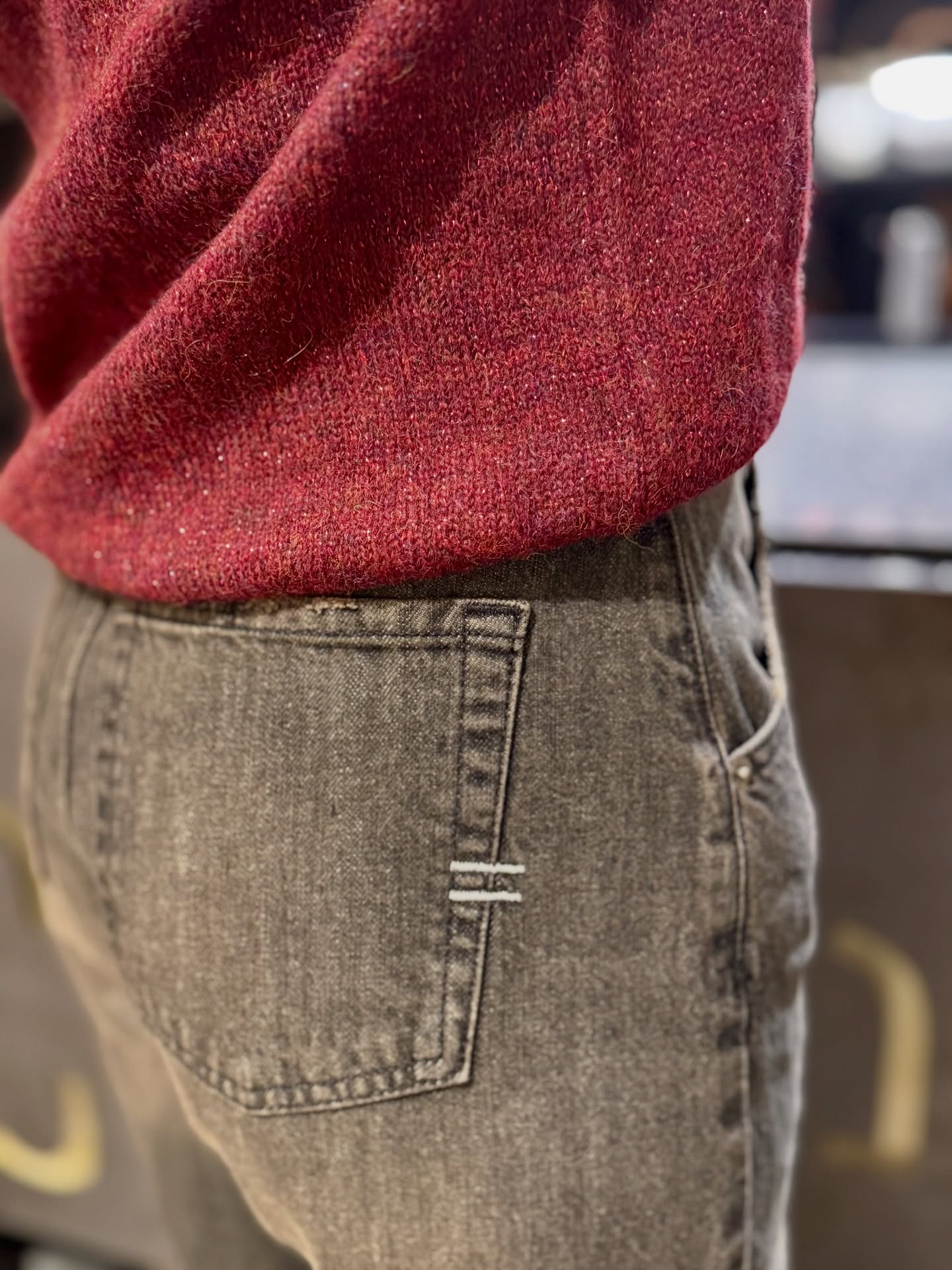 Outfit des Tages 🩷 Weinrot – die Farbe, die Wärme, Tiefe und Eleganz vereint. Ob casual oder festlich: ein Ton, der jedes Outfit in ein Statement verwandelt. 🌟🫶🏽