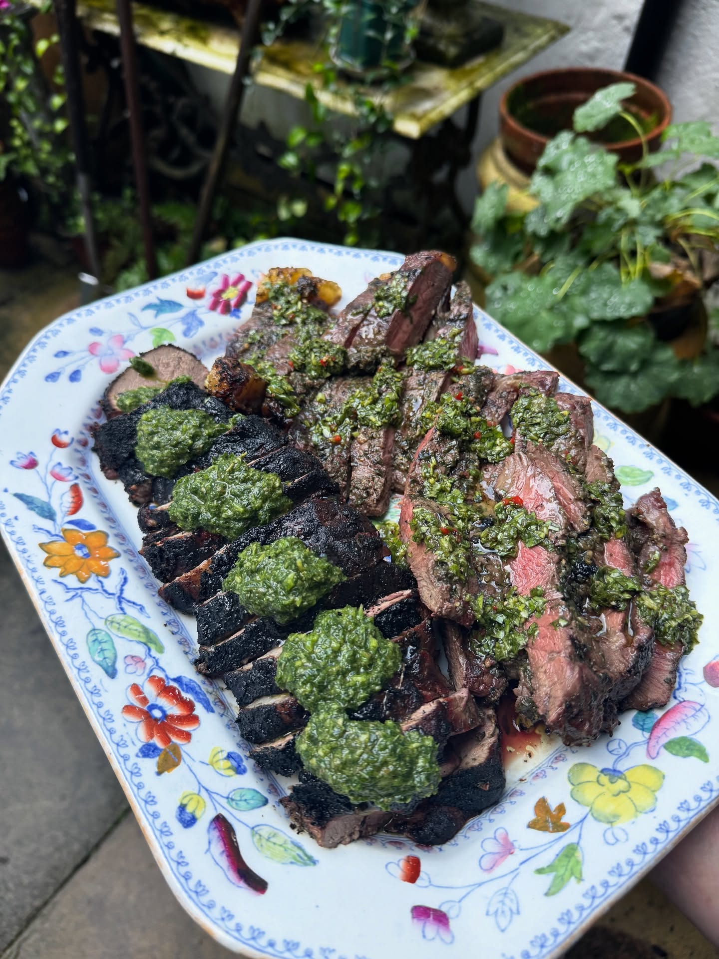 More bad pictures taken outside Lavs’ front door for you all to sort of enjoy. Absolutely perfect bbq rump steak with chimichurri and lamb with salsa verde, some very nice salads and some very summery starters cheering up a very grey November day. Melon & heritage tom panzanella with sundried toms and crispy capers will be much tastier in July but still went down a storm! Unpictured six canapés were also tried which we obvs didn’t get a single pic of! Chorizo croquettes, gildas, and el classico onion bhajis were big faves.
#somersetwedding #somersetfood #dorsetfood #dorsetwedding #wiltshirewedding #bristolfood #bristolwedding #devonwedding
