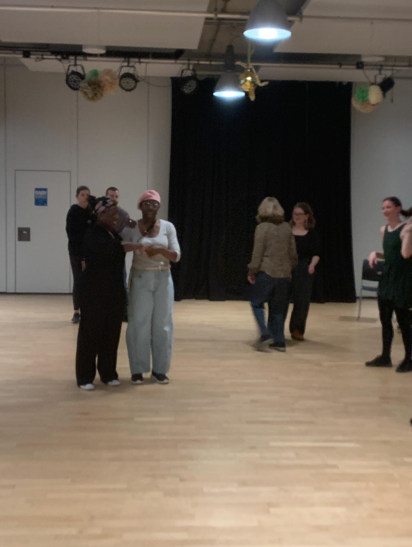 Dance class with my friend and mentor @cookiesjammin in poplar! Yes, i had to ride a limebike from the dlr…