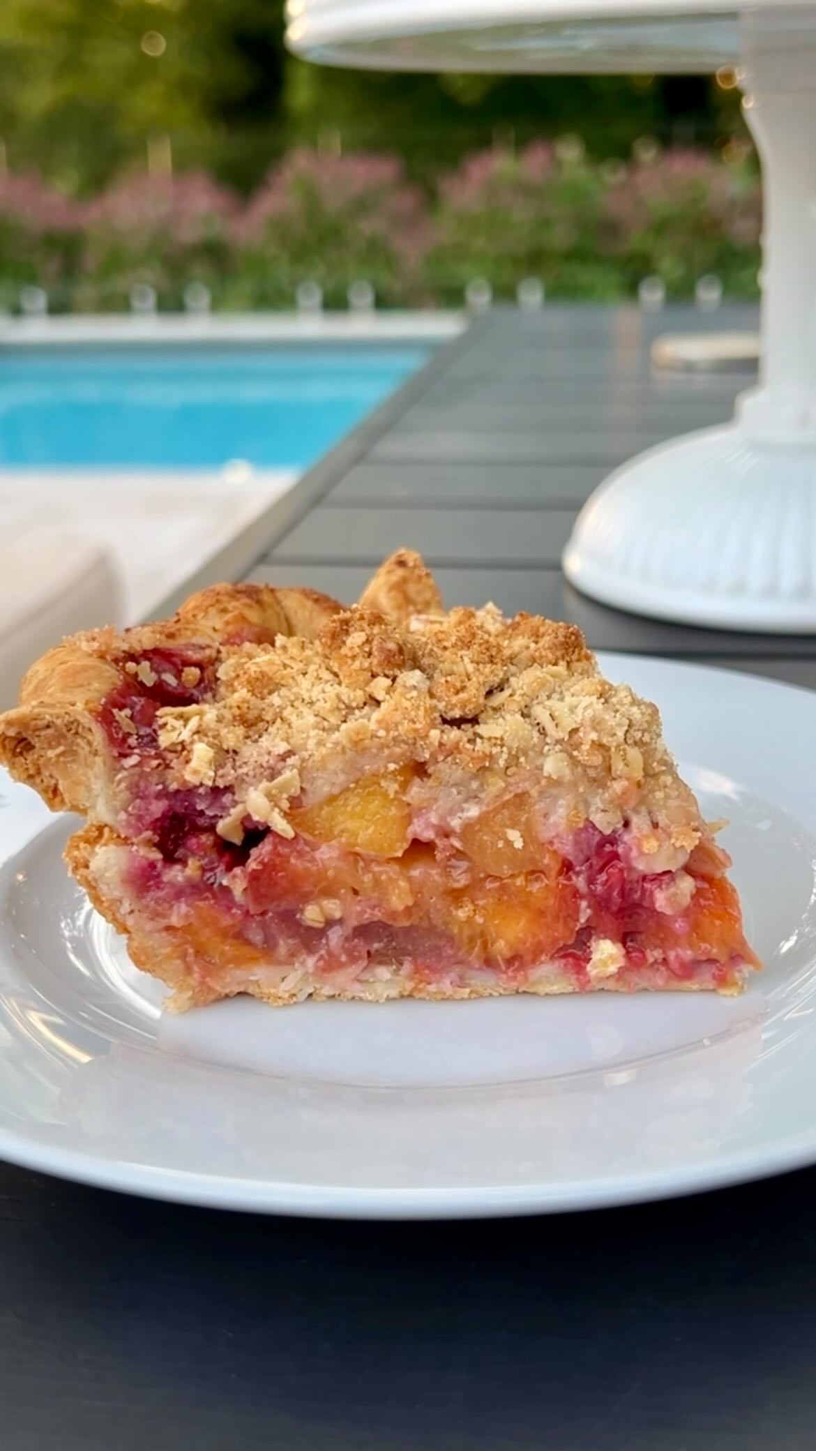 This welcome basket was next-level ๐คฉ
Filled with some highlight local eats and honestly, the perfect way to kick off our staycation.
๐ฅง Freshly baked pie from @millers.bakery (Kingsville)
๐ฅ Crusty baguette from @lakesidebakery_ (Leamington)
๐ Small-batch jam by @toasted_meringue_inc , picked up at @colasantistropicalgardens (Kingsville)
๐ซ Olive oil + vinaigrette from @olivebranchonmain (Kingsville)
๐ท A beautiful bottle from @paglioneestatewinery (Harrow)
๐ฏ Local honey from Sun Parlor Honey (Cottam)
๐ Apples from @simpsonorchards (Kingsville)
๐ฅ๐
Cucumbers & tomatoes from @sunrisefarms.ltd (Kingsville)
๐ Sweet Maple Syrup from @ruscommapleproducts.ca
A thoughtful, delicious surprise, and we definitely dove right in.
๐๐จ๐ฐ ๐โ๐ฆ ๐๐ฎ๐ซ๐ข๐จ๐ฎ๐ฌโฆ ๐ฐ๐ก๐๐ญโ๐ฌ ๐ญ๐ก๐ ๐ฆ๐จ๐ฌ๐ญ ๐ฆ๐๐ฆ๐จ๐ซ๐๐๐ฅ๐ ๐ ๐ข๐๐ญ ๐ฒ๐จ๐ฎโ๐ฏ๐ ๐๐ฏ๐๐ซ ๐ซ๐๐๐๐ข๐ฏ๐๐ ๐๐ซ๐จ๐ฆ ๐๐ง ๐๐ข๐ซ๐๐ง๐ ๐ก๐จ๐ฌ๐ญ? ๐งบ๐
๐ ๐ ๐ผ๐ฑ๐ฒ๐ฟ๐ป ๐๐๐
๐ข๐ฎ๐๐ถ๐
๐ Kingsville, Ontario
๐ @dreamhospitalityinc
#kingsvillefoodie #kingsvilleeats #tasteofkingsville #discoverkingsville
@visitkingsvilleontario @visitleamington.ca @twepi @ontsouthwest @lakeerienorthshoreguide