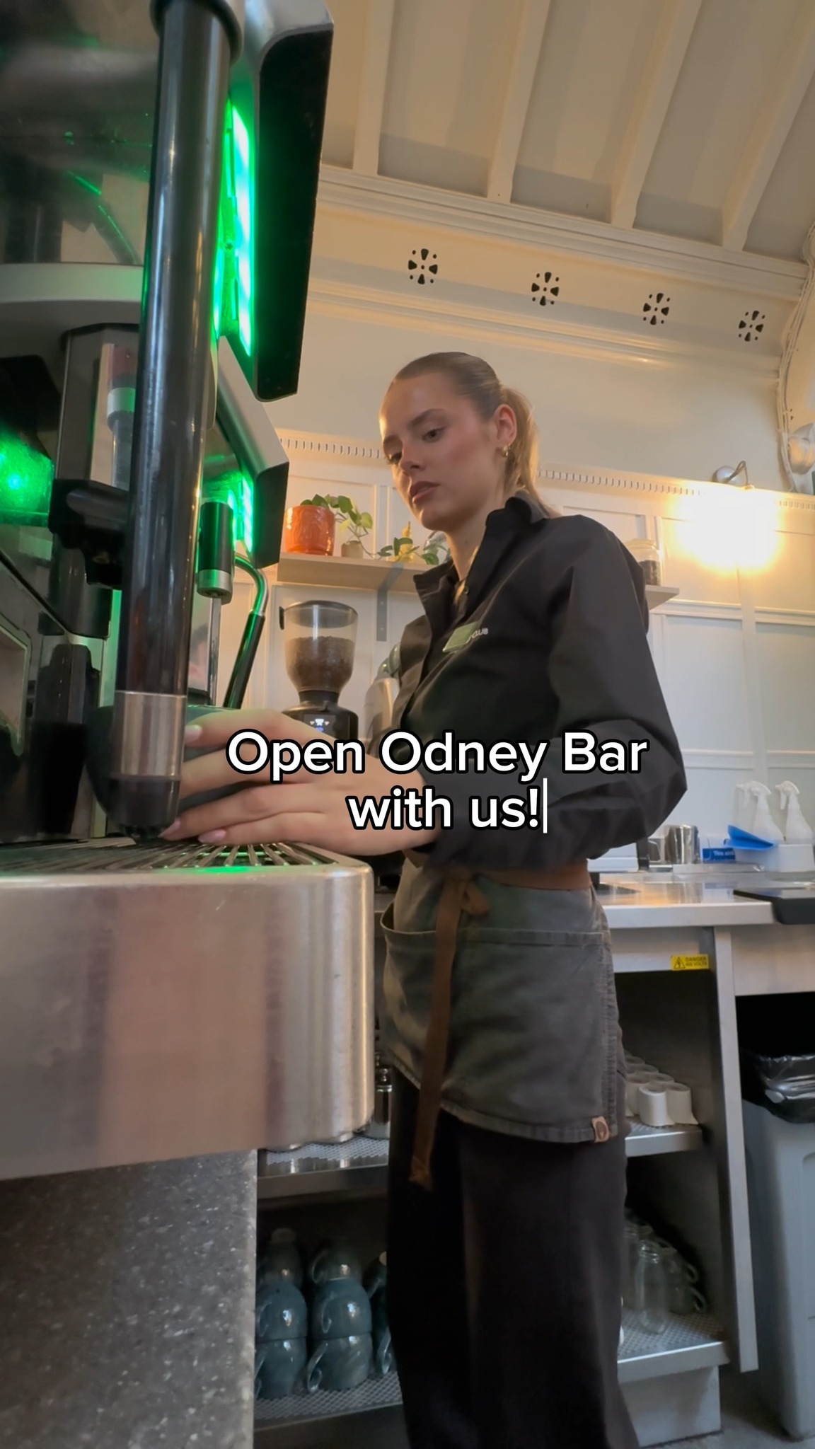 Ever wondered the process of opening up the bar for a day of service? Well here you are 🤩
Would you like to see more of these videos? Comment below!