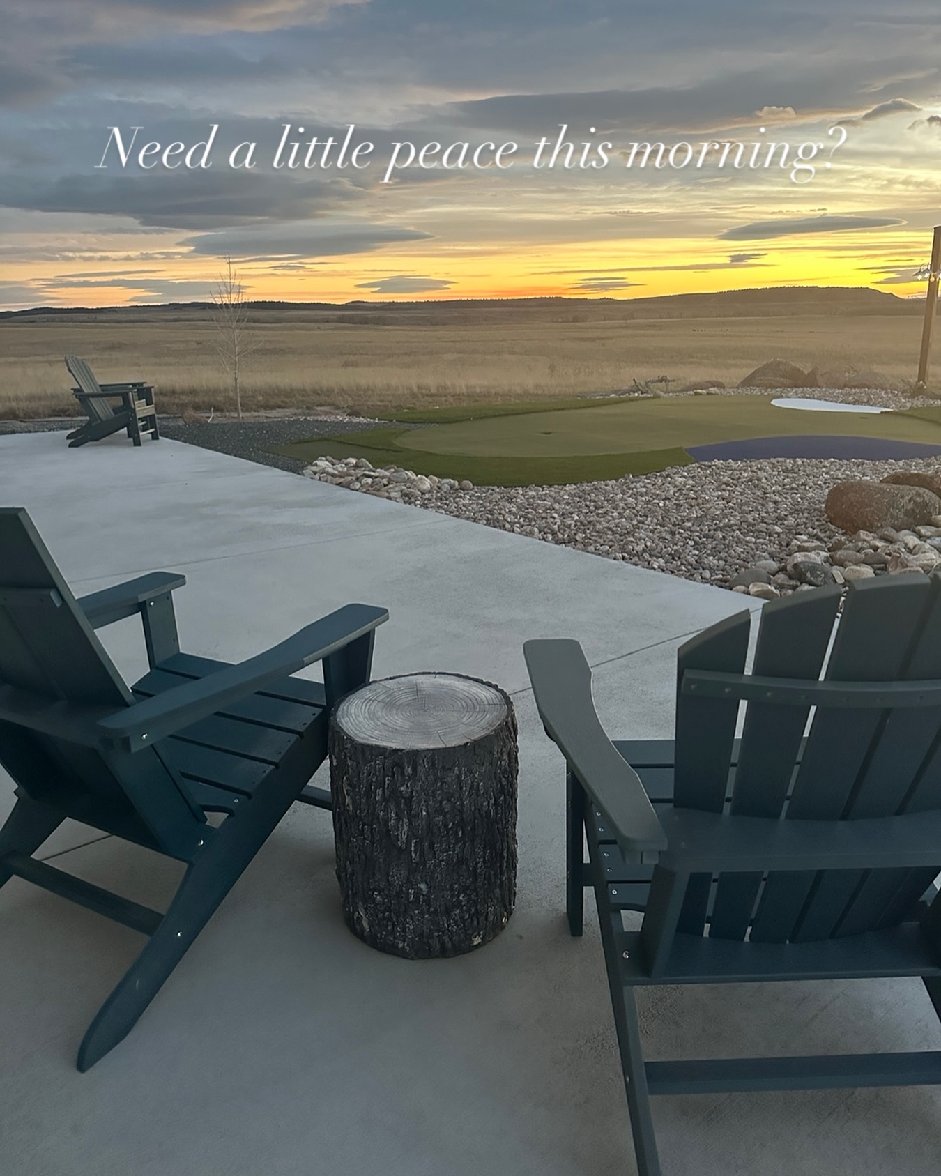 We’d love to welcome you to our 116 acre sanctuary 🩵
#wavesofwyoming #glendostatepark #visitwyoming #thisiswyoming #airbnbweddingvenue #wyomingbride #wyominggetaway