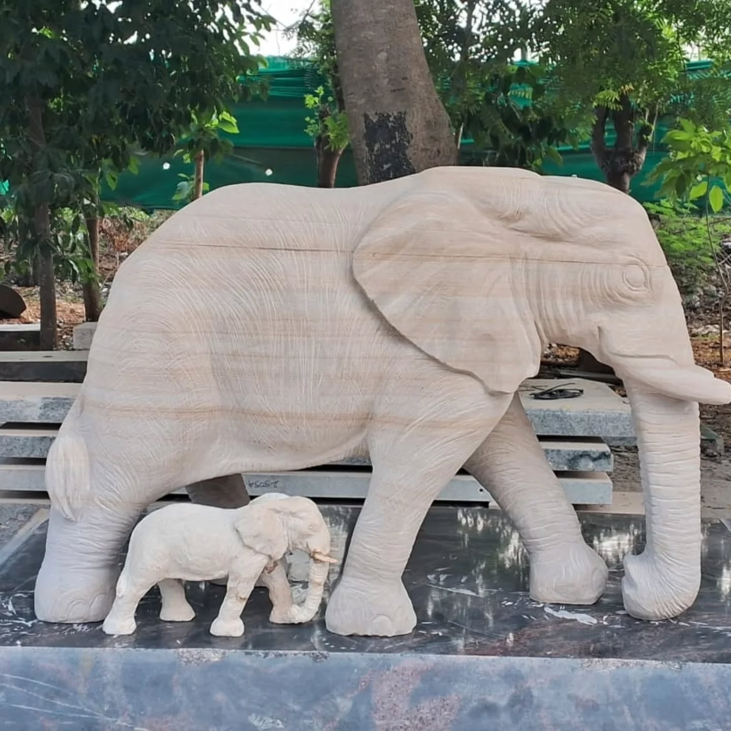 A one off production in woodland.
Whatsapp: +919940042621 for enquiries and partnerships!
#granitemonuments #granitetombstones #granitemanufacturers graniteexporters granitecemetryproducts granitequarry india chennai granitemanufacturersindia Monumentmanufacturersindia gravestone sculpture friedhof grabstein naturstein grabmale naturalstone graniteslabs angelornament angel absoluteblack