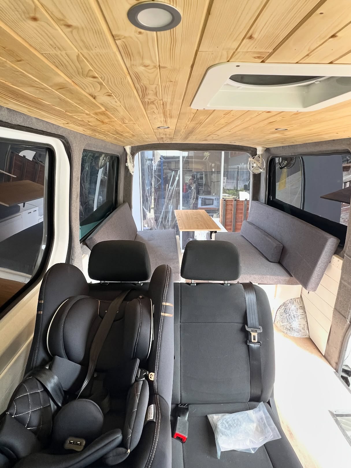 Mercedes Benz Sprinter H316β
VanBox LWB with Lagun Table (410mm height)
Custom L-shape bed: 1700mm (fridge side) / 1900mm (passenger side)
Fridge cabinet built to fit Dometic NRX 60C (internal)
Sandy Oak benchtop
White laminated cabinetry
Dedicated space for a BLUETTI portable power station
Designed for comfort, flow + maximum storage.
#katasprinter #sprintercampervans #mercedezbenz