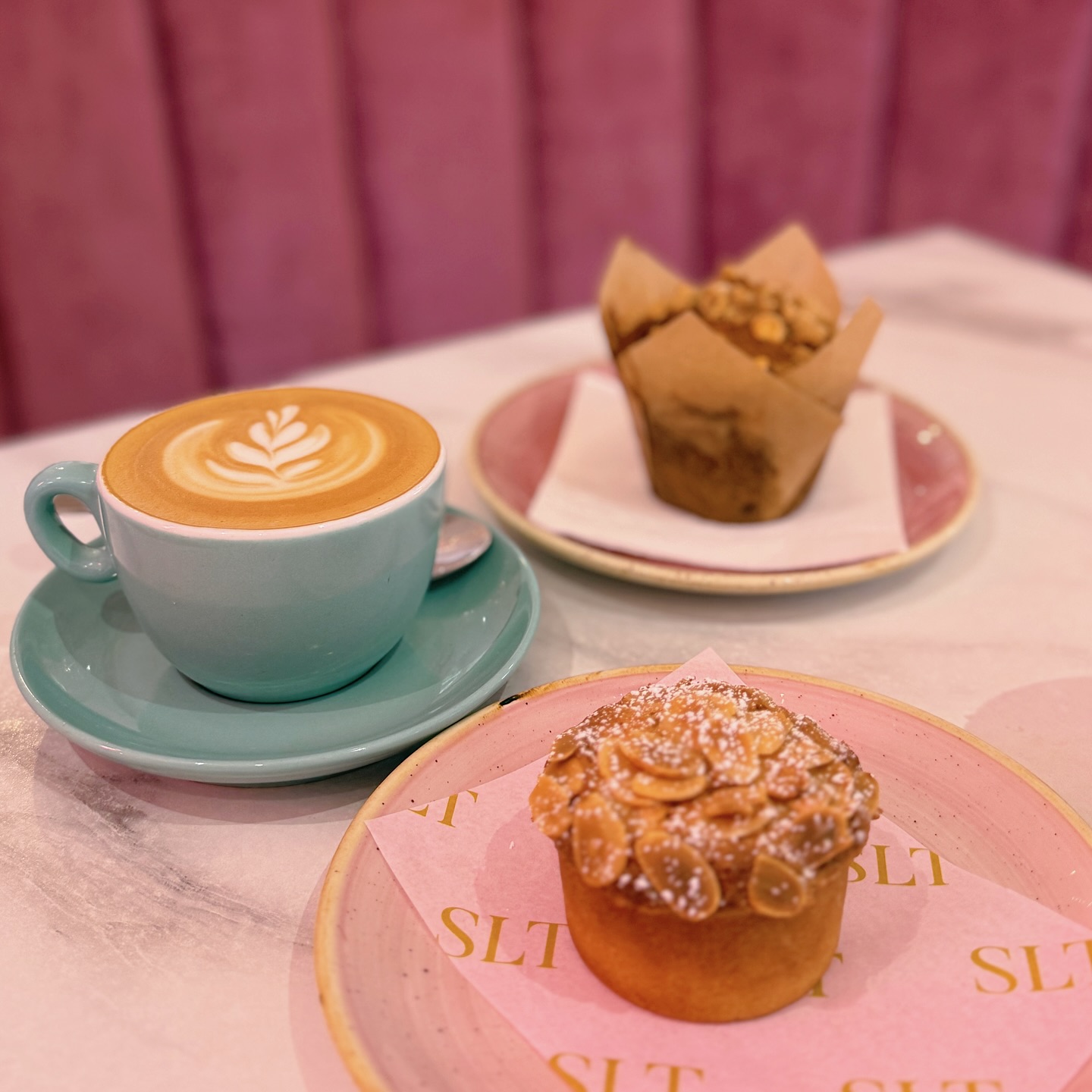 🎉 Ready for a taste of the holidays? Mince pies are back, and they’re better than ever! 🥧✨ There’s nothing quite like the warm, spiced goodness paired with a cozy coffee.