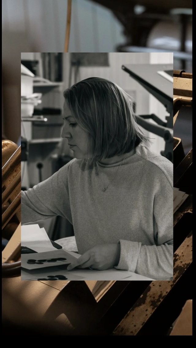 There's been a flurry of new followers recently so it feels like a good time for a printshop roundup!
For those new here, a big hello!! 👋 Our wee Print Studio is nestled right in the heart of Highland Perthshire on the outskirts of Dunkeld and is a tiny hive of paper, ink and design!
I've had the pleasure of welcoming so many lovely faces through the door this year, both local and those from further afield - it's always my favourite part of the job! A heads up if you are planning to swing by over the next couple of weeks - Christmas chaos is in full swing in the printshop!
A huge thank you to everyone who has placed an order in the Christmas shop this year, it honestly means so much 🌲🙏
Shop orders close on the 16th December but I'll be here for local collections until the 24th. Just drop me a message in advance ✨
#letterpress
#letterpressstudio #letterpressstationery #stationer #stationerydesign #print #heidelbergwindmill #highlandperthshire #scottishbusiness #creativescotland #smallbusiness