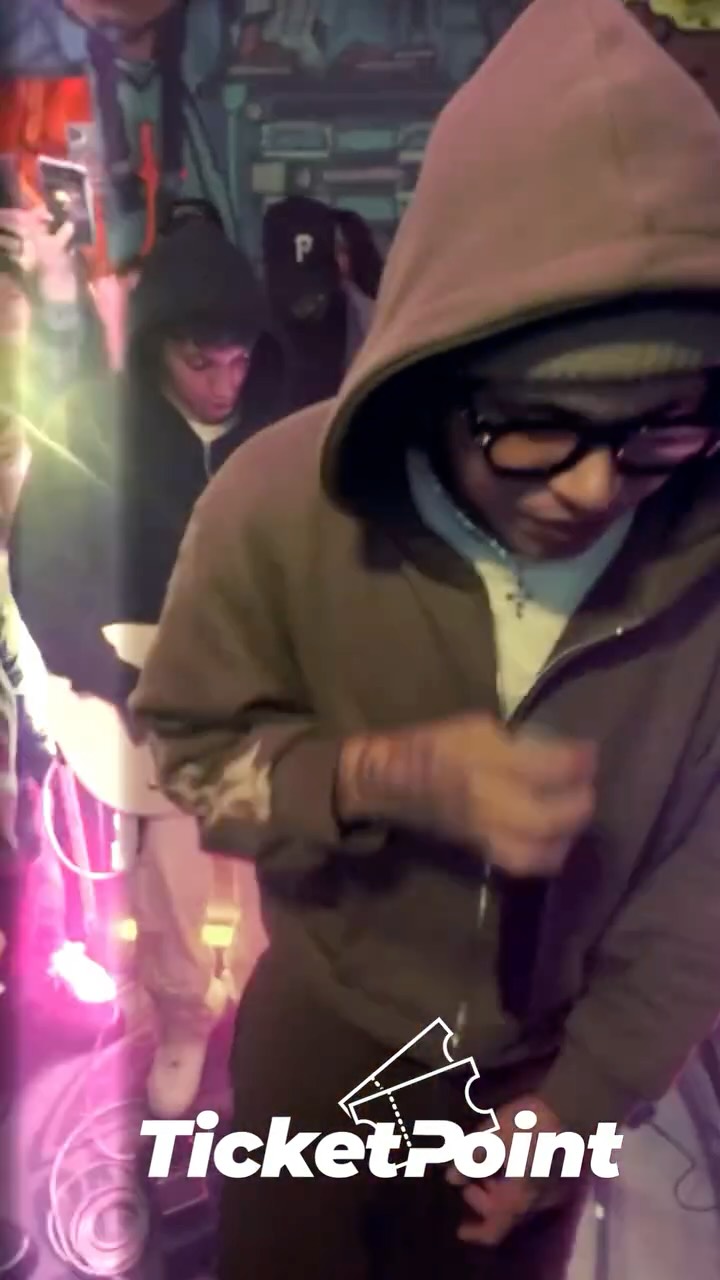 The vibes for the 𝐀𝐔𝐑𝐀 𝐅𝐄𝐒𝐓𝐈𝐕𝐀𝐋 is happening at Ticketpoint! #beele 🎟️Get your tickets for the most anticipated festival for this year end and participate with every purchase in our yearly Christmas Campaign with a chance to win the new iPhone 17.🌟 Pay online and pick-up anytime or just visit our store in Zeelandia! 🎟️
Big shows. Big energy. Big memories. Discover the next events at Ticketpoint! #curacao #fans #experience
-------
Ticket Point is located at Zeelandia Mall, next to Building Depot. 𝗦𝘁𝗼𝗿𝗲 𝗛𝗼𝘂𝗿𝘀:▪️Tuesday/Wednesday 12:00 - 16:00,🔹Thursday/Friday 12:00 - 18:00🔺Saturday di 9:00 - 18:00. #tickets #news #events2025