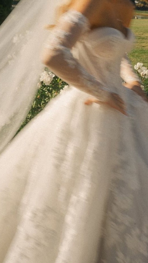 POV: youâve found the dress youâve been dreaming of your whole lifeâď¸â¨đ¤
Dress: @elyseebridaldesign
#wedding#weddings#weddingdress#weddingdresses#bride#brides#bridal#bridalgown#bridalgowns#bridalboutique#bridetobe#weddingplanning#sayyestothedress#isaidyestothedress#isaidyes#kentbride#kentbridal#kentbrides#canterbury#canterburykent