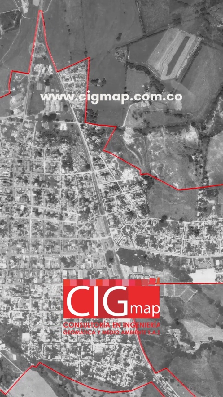 Armero 40 Años: El Legado de la Memoria y la Lección de la Prevención
Hoy, 13 de noviembre de 2025, se cumplen 40 años de la tragedia de Armero, una fecha que permanece grabada a fuego en la historia de Colombia.
Antes de la fatídica noche de 1985, Armero era la orgullosa "Ciudad Blanca" del Tolima. Fundada en 1895, brillaba como un polo de desarrollo, reconocido por sus extensos cultivos de algodón y una vibrante infraestructura que albergaba a más de 29,000 habitantes. No era solo un pueblo; era un motor económico y social, símbolo de la prosperidad regional.
En cuestión de minutos, el lahar que descendió del Nevado del Ruiz borró el 90% de esa ciudad del mapa, sepultando miles de vidas y 3.000 hectáreas de territorio. El dolor de aquel desastre se multiplicó con la doble tragedia que enfrentaron los sobrevivientes: la pérdida incalculable y las fallas sistémicas en la respuesta.
Cuatro décadas después, la memoria de Armero no se desvanece; al contrario, se consolida como el recordatorio más potente de nuestra vulnerabilidad y, a la vez, de nuestra capacidad de aprender. Fue a raíz de este suceso que Colombia dio un giro fundamental, desarrollando y fortaleciendo su política nacional de gestión del riesgo de desastres. La protección y la seguridad de las comunidades se convirtieron en una prioridad de Estado.
Hoy, en el 40.º aniversario, honramos a las víctimas no solo con el recuerdo, sino con el compromiso continuo con la prevención. Que la historia de Armero siga siendo una luz que nos guíe y nos obligue a trabajar incansablemente para prevenir futuras tragedias.
#Armero40Años #NuncaOlvidar #GestiónDelRiesgo #Colombia