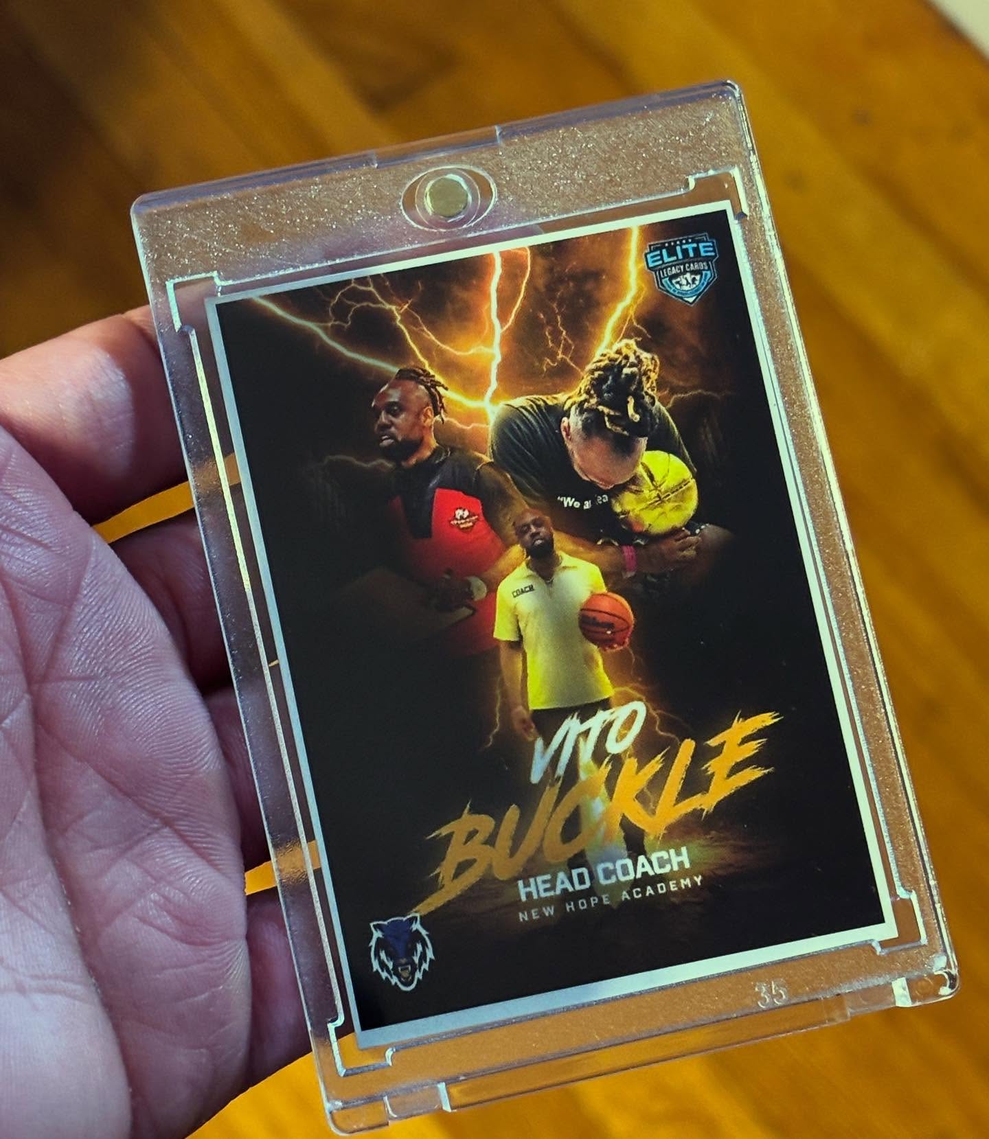 Great Teams are built by Great Coaches, and great coaches are built by HEART. Happy Birthday to a man whose dedication, discipline, and passion have created an organization that keeps rising. Your legacy is in every kid you’ve lifted up. #teamvito #coachvito
#elitelegacycards #sportscards #basketballcards #basketballcoach #happybirthday #newhopeacademy