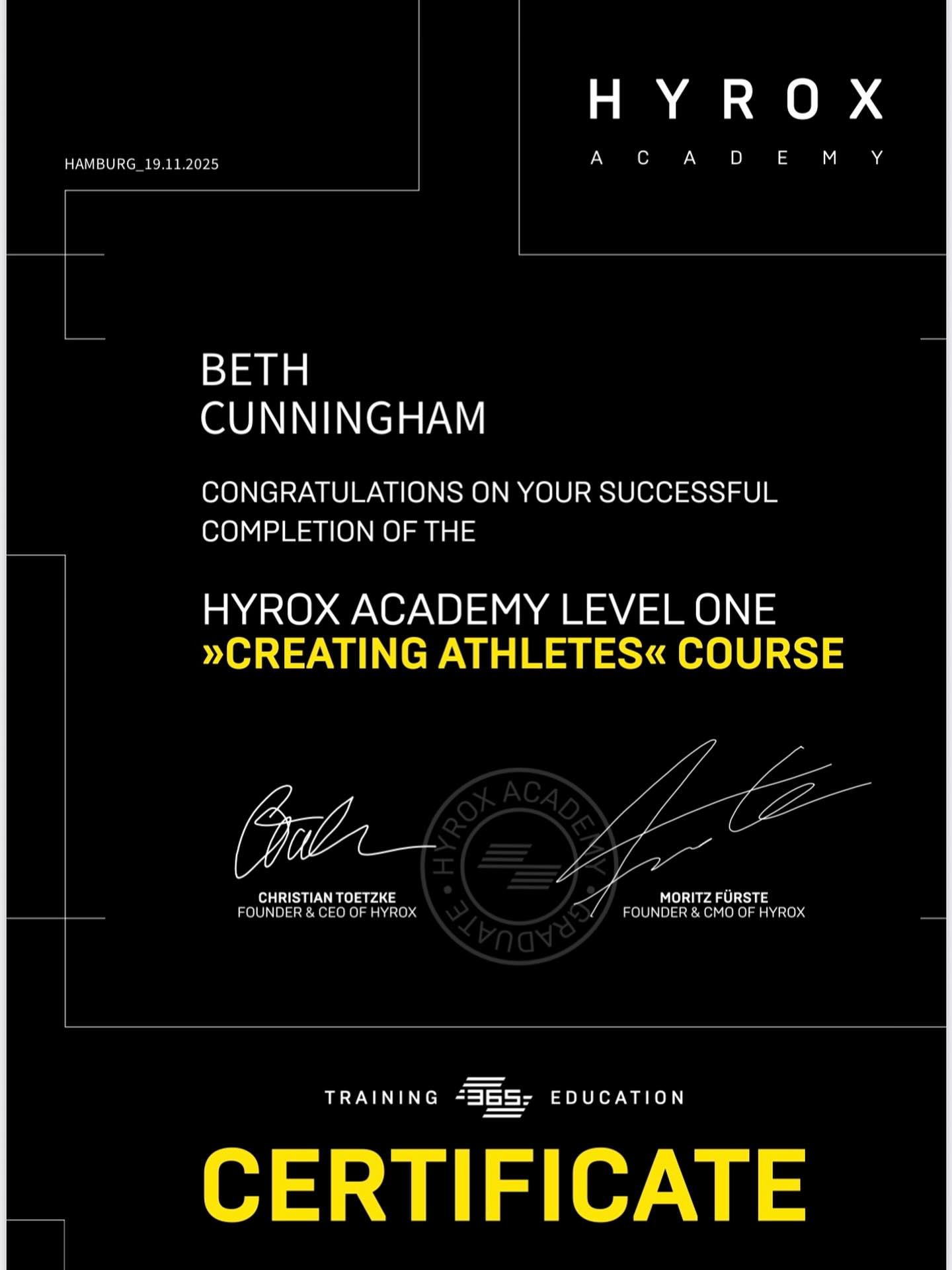Passed my Hyrox Level 1 qualification! Very very happy 😊