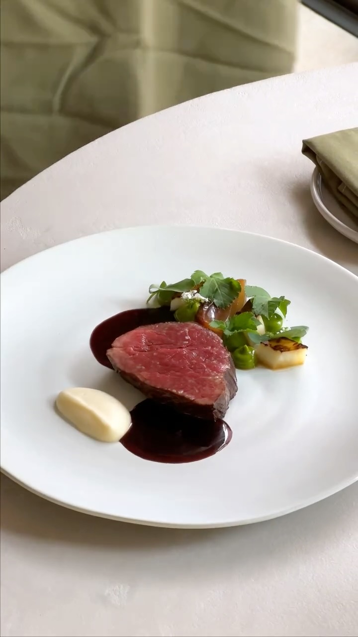 Beef fillet of Longhorn Beef reared in Toddington, paired with celeriac and Roscoff onions, and finished with our own take on sauce charcutière with fennel sausage and pork neck from @saltpigcuring - a dish of rich autumnal flavours.