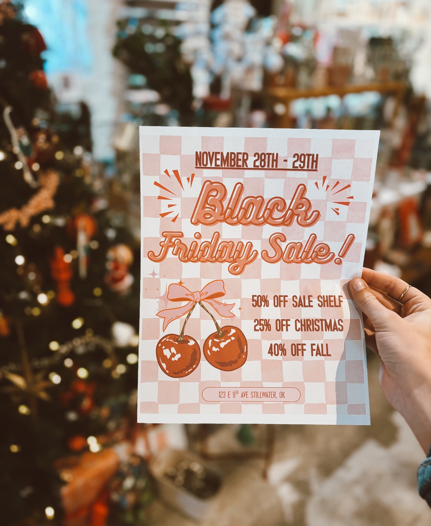 🖤 Black Friday Alert! 🖤
Don’t miss it!!
📅 Nov 28-29
🛒 50% off sale shelves
🎄 25% off Christmas items
🍂 40% off fall items
🥤 20% off portable drinkware