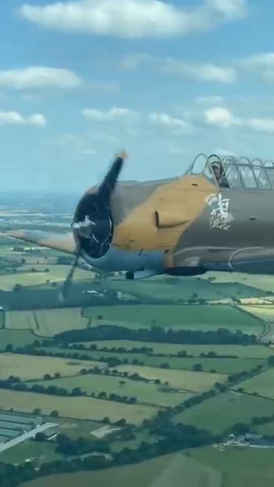 The perfect aviator gift this Christmas 🎄 🎁
Book with @warbirdexperience_uk and fly in the fabulous T6 Harvard 'Wacky Wabbit' from @bartonaerodrome between 1st and 12th June 2026.
Click the link in our bio to book! 🎟
#t6 #t6harvard #wackywabbit #aviatorgift #christmaspresent #warbirdexperience #bartonaerodrome #manchester #generalaviationlovers #generalaviation #flyer #privatepilot