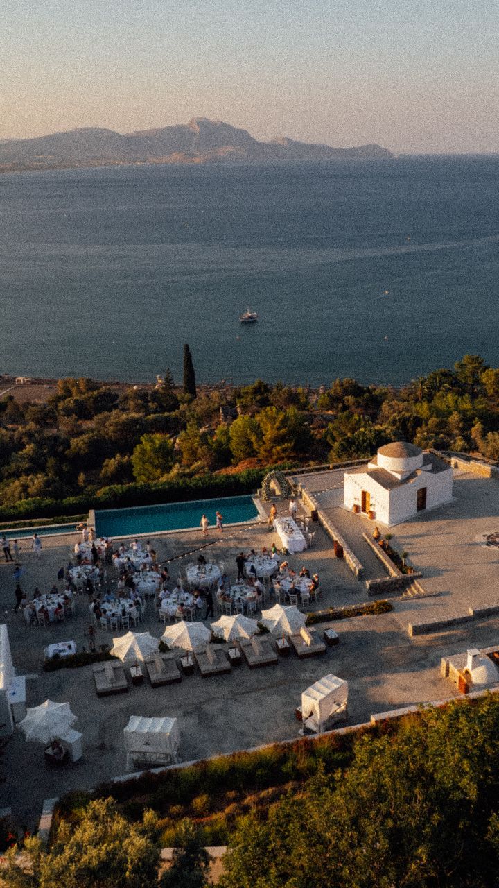 As we come to the end of the season and I only have one wedding left to shoot I can start to look back over the year and reflect.
I will do a proper tear breakdown when I get round to doing a new showreel. For now the one from last year will have to do.
I think this year for me has been another great one with lots of travel far and wide to some amazing locations. The biggest thing this year though is that all my couples have been mega. Just unreal vibes from start to finish. Having fun and massive celebrations have been the order of the day.
So many weddings I actually wish I was a guest at instead 🤣🤣🤣