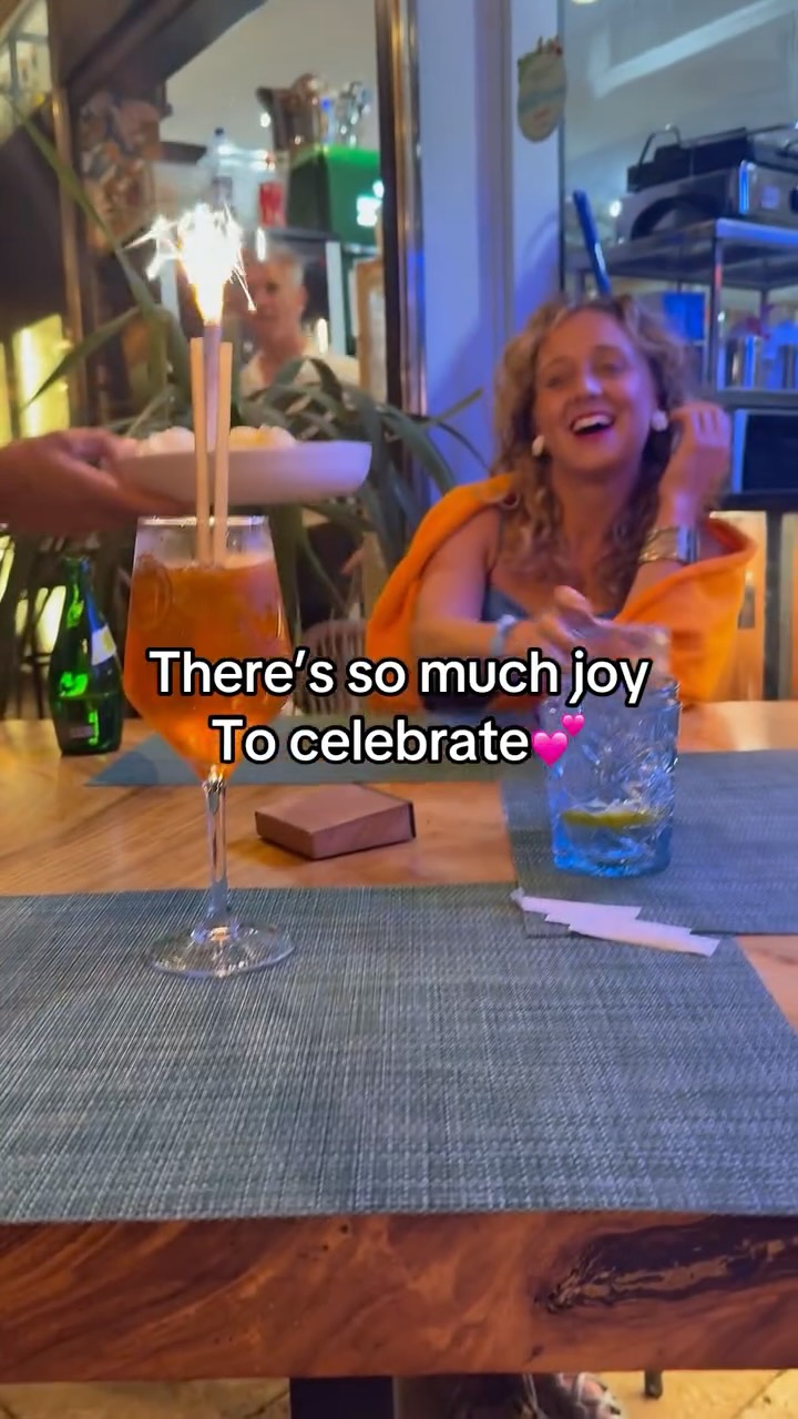 Celebrate YOUR joy!
Audio: Josie Balka @josiebalka
#dating #datingadvice #single #singlelife #singlefriend #singleproblems #alone #beingalone #loneliness #childfree #childfreeproblems #childfreebychoice #childfreemillennial #childfreelife