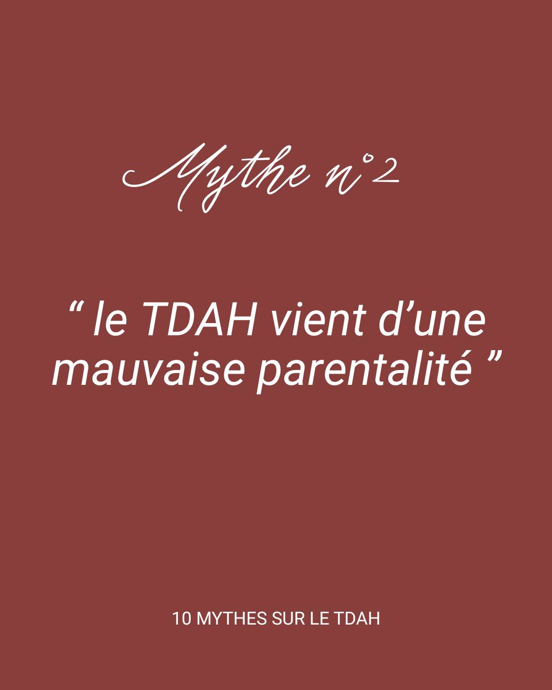 Mythe n°2 : « le TDAH vient d’une mauvaise parentalité »
C’est l’un des mythes les plus tenaces… et les plus violents.
Et, comme par hasard, il vise toujours la même cible : les mères.
Dans notre culture, dès qu’un enfant déborde, s’agite, pense trop vite ou régule difficilement, on dégaine la vieille rengaine culpabilisante : « c’est l’éducation ».
🎯 Trop présente, pas assez. Trop permissive, trop stricte. Toujours fautive.
Sauf que la science dit exactement l’inverse.
🧬 Les grandes études génétiques des dix dernières années (GWAS, cohortes familiales, analyses populationnelles) sont unanimes :
➡️ Le TDAH est héritable à 70–80%
C’est du même ordre que la couleur des yeux, la myopie ou la taille.
On parle ici d’un profil neurodéveloppemental transmis biologiquement, pas d’un style parental défaillant.
Les variants impliqués influencent :
• la maturation du cortex préfrontal
• la modulation dopaminergique
• la synchronisation interne
• la régulation émotionnelle
🧠 Une architecture polygénique dense, cohérente, reproductible d’une étude à l’autre.
L’environnement familial ne cause pas un TDAH. Il module l’expression, la trajectoire, la résilience. Il peut soutenir, amortir, apaiser… ou rendre le quotidien plus complexe.
Mais il ne crée pas un trouble neurodéveloppemental, pas plus que le style parental ne peut “fabriquer” des yeux bleus.
Et le paradoxe clinique est cruel :
Beaucoup de mères d’enfants TDAH sont… des mères TDAH.
Et au moment où la biologie familiale se révèle, on les accuse d’en être la cause.
Combattons les fake news.
📚 La science est un antidote puissant contre la culpabilisation.
Le TDAH n’est pas un échec éducatif. C’est un profil neurodéveloppemental héritable, décrit, documenté, et l’un des mieux caractérisés de notre discipline.
✨ La semaine prochaine : mythe n°3
« C’est un truc d’enfant… ça passe à l’adolescence. »
#TDAH #ADHD #SantéMentale #Neurosciences #Psychiatrie #EvidenceBasedMedicine #Neurodéveloppement #Parentalité #FemmesEtSanté #FonctionsExécutives #Science #GWAS #StopAuxMythes #Clinique #ADHDWomen #ADHDFacts