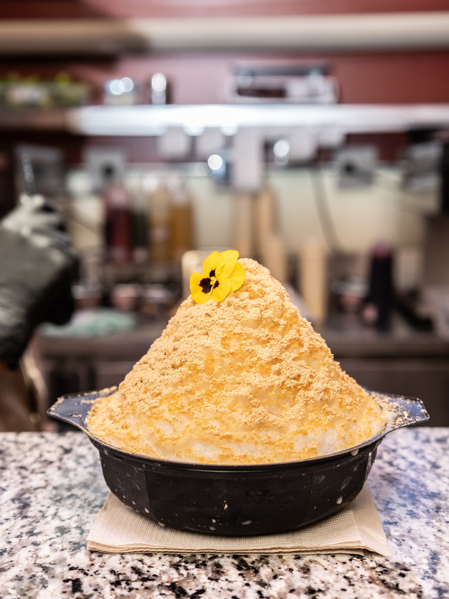 🍨 Lugar: @kakigori.sammy
📌 Nota completa en Bloggaleriadearte.com
Desde niña tuve la curiosidad y el deseo de probar los helados, postres y sándwiches que aparecen en las caricaturas de origen japonés. Siempre lucían perfectos y deliciosos.