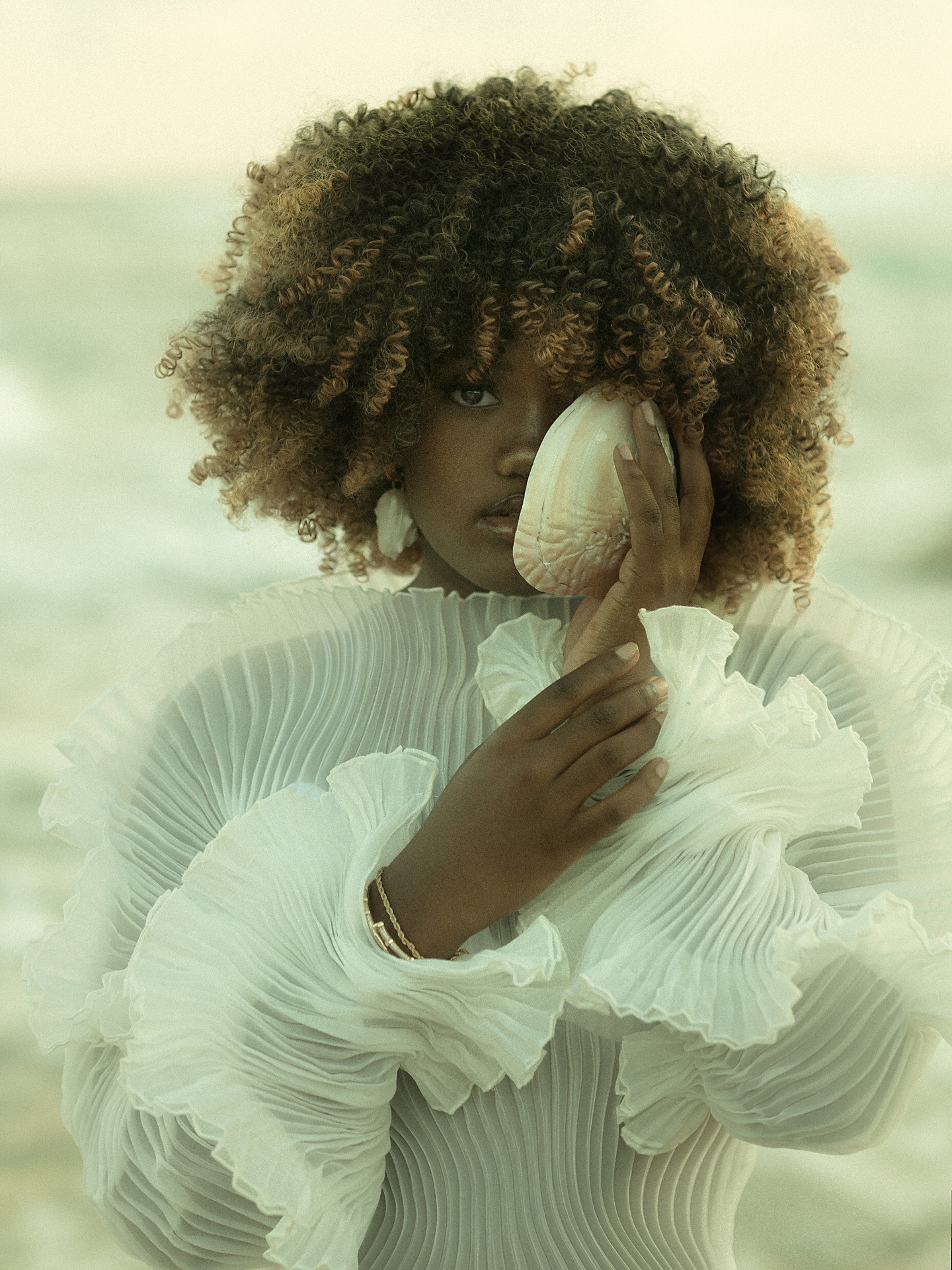 Met an a real life mermaid the other day 🤍 and her name was Rayniah 🐚
#cozumelphotographer