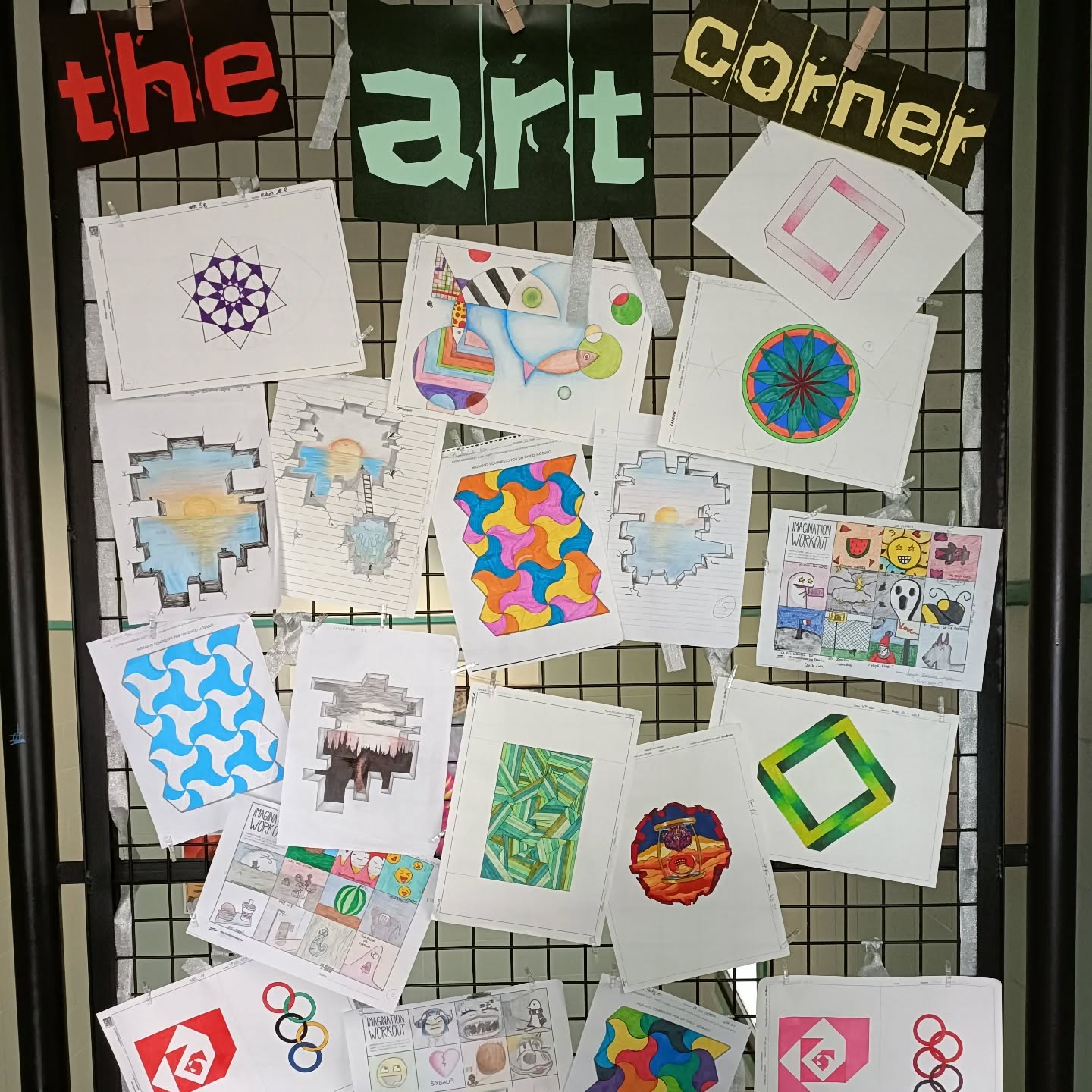 The art corner... Una selección de trabajos de Visual Arts en Secundaria.
#graciasxexistir #colegiofranciscanoscoruña #visualarts #secundaria #artcorner