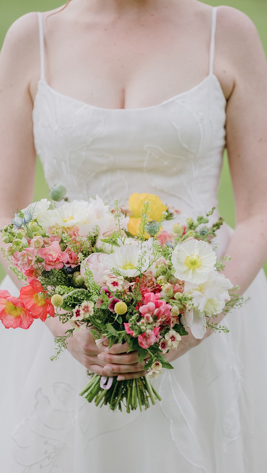 What an honor to preserve and display these flowers for Rebecca 💫🌷🦢❤️🔥✨
Frame / White
Size / 16 x 20 inch
Layout / Meadow*
Bouquet by @stigma_style_love
Photography by @anordaphotography
Venue @fields_of_blackberry_cove
*The Meadow style layout is provided on a case by case basis. It requires a wide variety of colors, florals & greenery, textures and flower sizes to be completed.
#pressedflowers #pressedbouquet #peony #ranunculus #poppy #anenome #ncbride2026