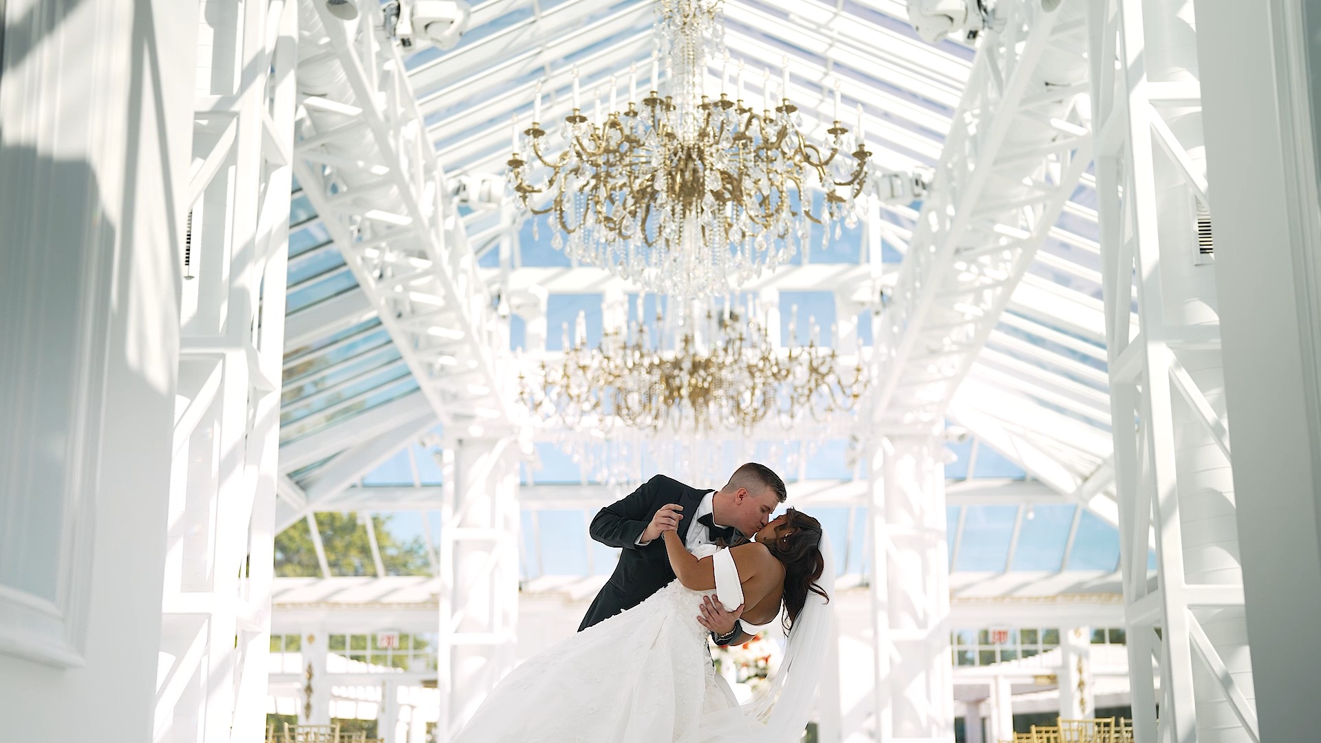 @bianca_lxx and @kosher340i had an incredible wedding day @eagleoaksweddingandevents in Farmingdale NJ. They shared a heartfelt first look with personal vows, signed their ketubah, and held their ceremony in the venue’s beautiful glass conservatory. The night wrapped up with an ice cream truck for their guests.
Vendor Team
Planner: @a_brides_best_friend
Photo: @giannavphotographyllc
DJ: @2oakproductions
Florist: @kirksflowers31
Makeup: @monicacase
Hair: @stylebridal_nicole
#EagleOaksCountryClub #NJWeddingVideographer #NewJerseyWedding #JewishWedding #Ketubah #FirstLook #WeddingVows #DeliaStudios