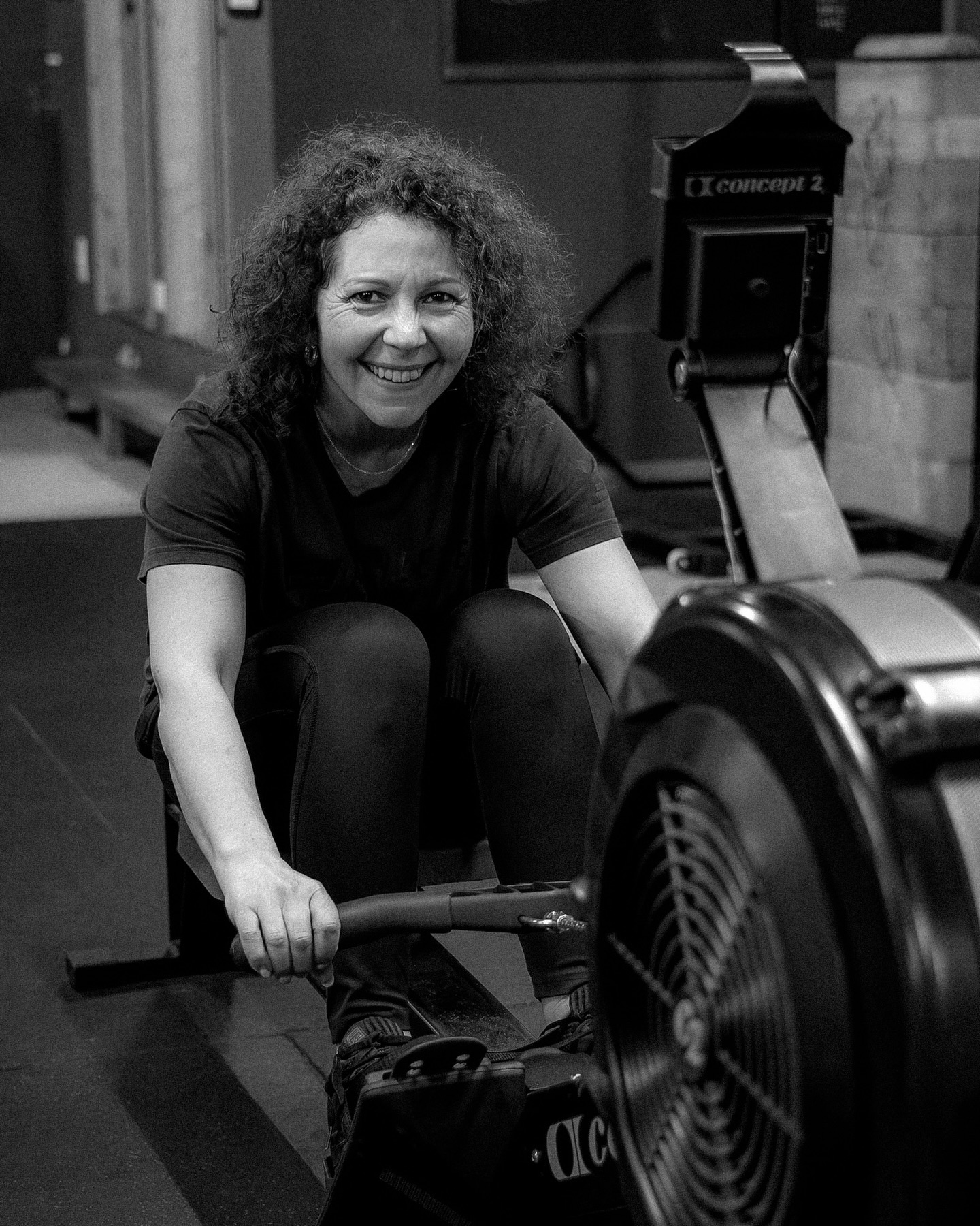 🔥 METCONFIT – THURSDAY, NOV 20 🔥
Today’s WOD: COLERIDGE
2 mins on / 1 min off × 2 full rounds. Let’s move with purpose and finish strong! 💪
1️⃣ 1 min Row + 1 min KB Swings (24/16kg)
2️⃣ 1 min C2 Bike + 1 min Box Overs (24/20”)
3️⃣ 1 min Ski + 1 min TTB
4️⃣ 1 min Shuttles + 1 min DB Bench (22.5/15kg)
5️⃣ 1 min AAB + 1 min BMU/C2B/Pull-ups
6️⃣ 1 min Burpees + 1 min Wall Balls (9/6kg)
7️⃣ Rest 😮💨 (after every 6th station)
Show up. Work hard. Move Forward. ❤️🔥
Tag us in your sweaty selfies! 👊
📷: @george.s1417
#moveforwardgym #wod #crossfit #metcon #otterystmary