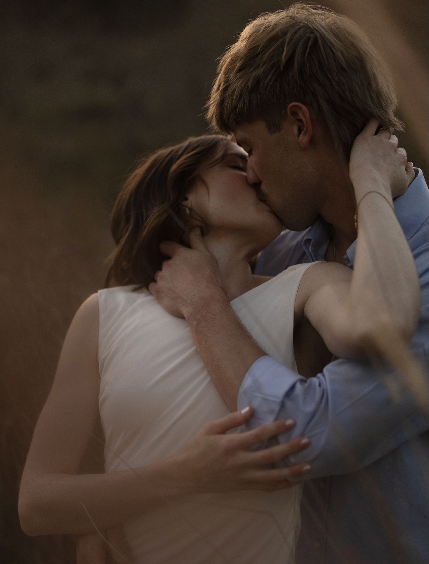 Calm, Confident Chemistry✨
#CalmConfidentChemistry #EngagementPhotos #ModernLoveStory #CouplesPortraits #EditorialCouples #EngagementSession #LuxuryPhotographer #CaliforniaEngagement #OCPhotographer #SoCalPhotographer #CouplesInLove #TimelessPortraits #ModernRomance #RefinedLove #WestCoastWeddings #EngagementInspo #SophisticatedLove #CapturedWithIntent #NaturalConnection #OryanEmpirePhotography