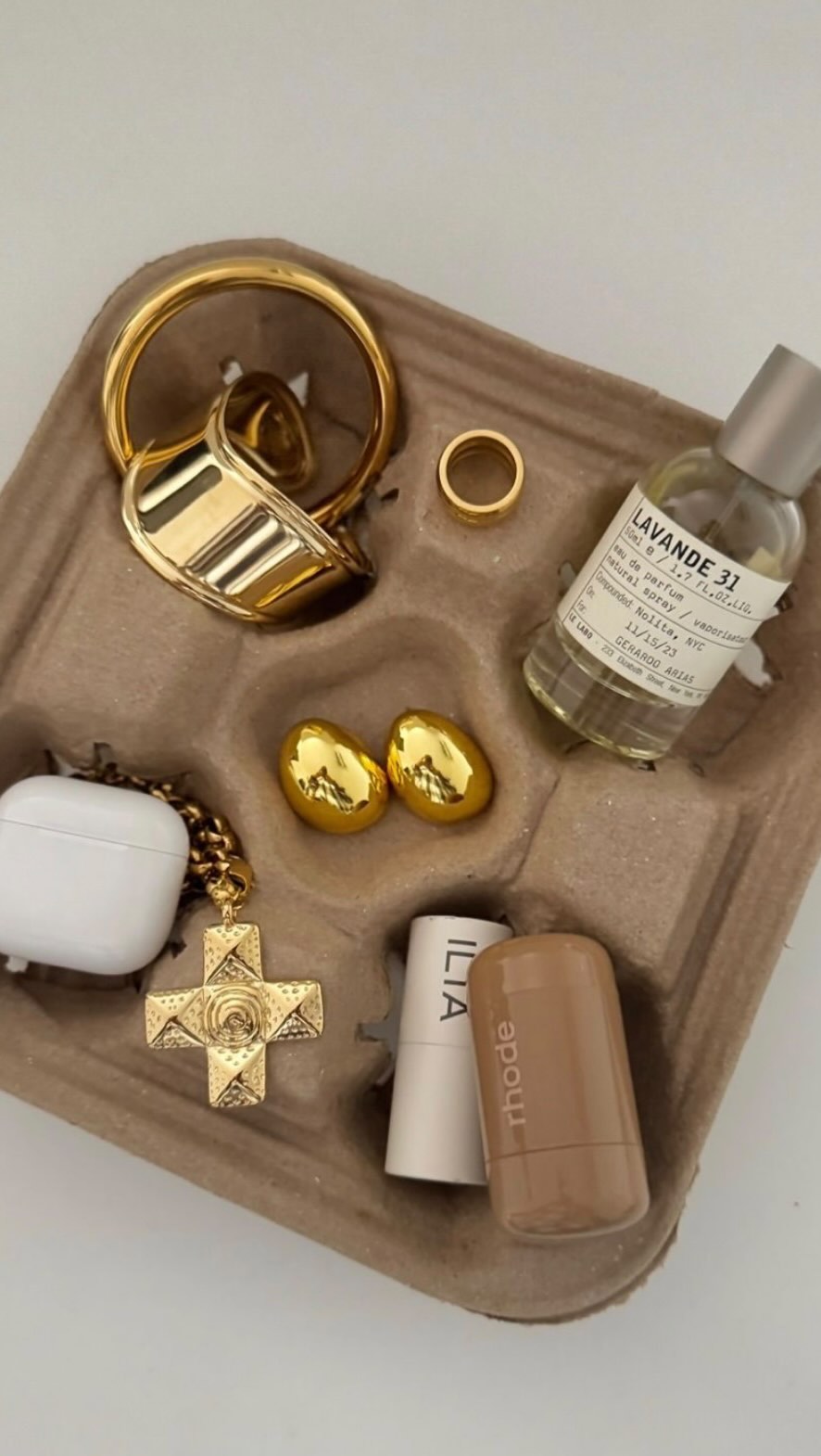 Own your style • but don’t let this pass: the first-purchase offer is live on our website! “SayNew15”
www.saysowoman.com 🪐
•
•
•
•
•
#love #instagood #fashion #style #follow #instagram #smallbusiness #like #shopping #sale