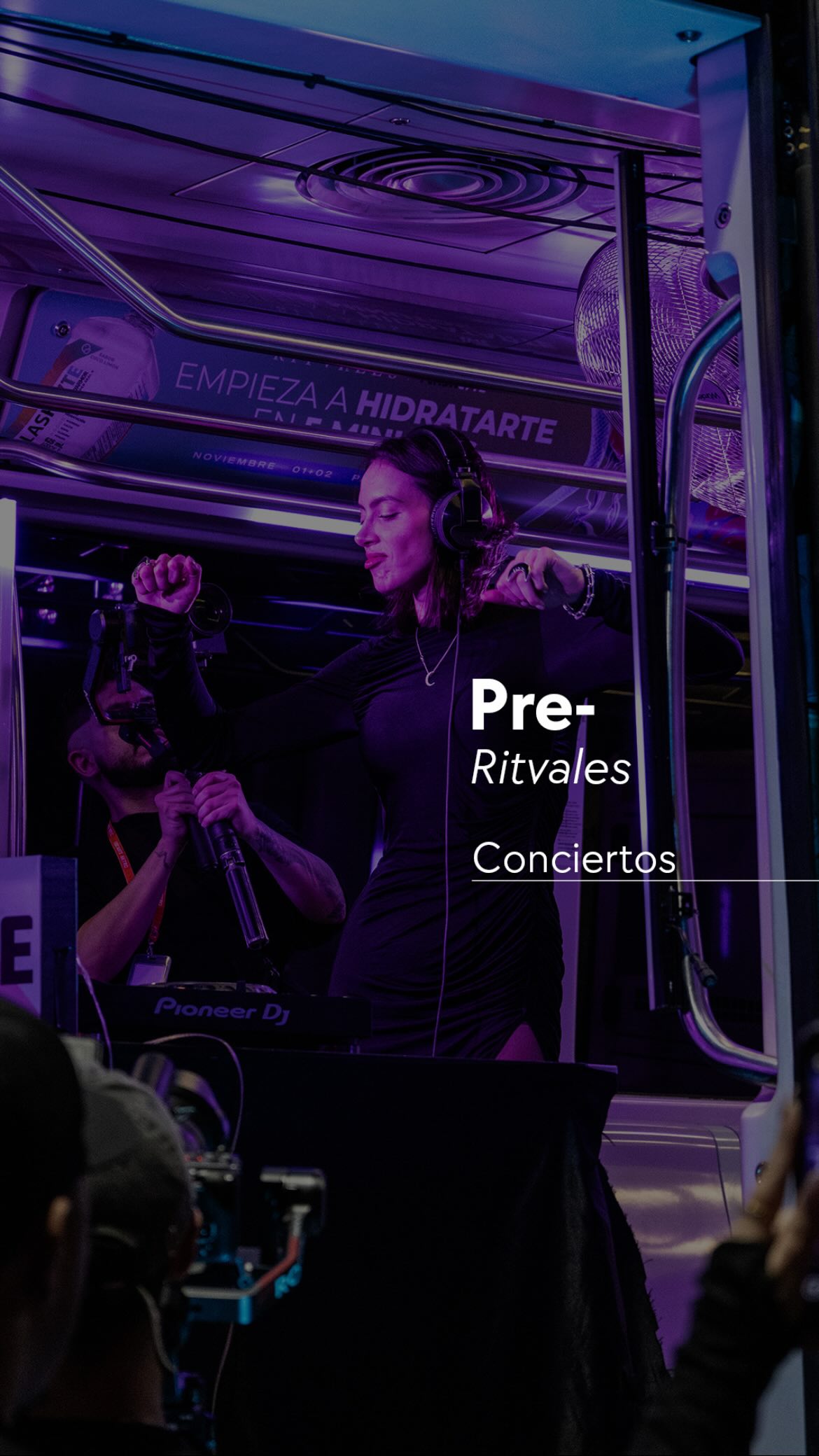 Pre- @ritvales_ con @saralandrydj
#flashlyte