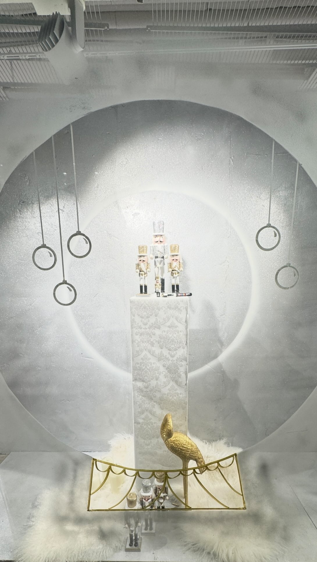 Skønne øvedage med et af vores august hold 25’😍
Tak for nogle skønne dage sammen med jer og hvor har I været virkelige dygtige 🙏🏻
#indretning #visuelmerchandiser #boligstyling #styling #deko #indretningsinspiration #butiksindretning #indretningshjælp #boligstylist #vejle #staundesign #interiorstyling #interiordesign #interiordesigner #designer #visuelmerchandising #designhjem #dekoratør #indretningsarkitekt #indretningsarkitektskolen #dekoratørskolen #indretningsarkitektuddannelsen #dekoratøruddannelse #dekoratøruddannelsen #indretningsarkitekt #danmark #design #dekoratørskolenivejle @dekoratoerskolen.dk @staundesign