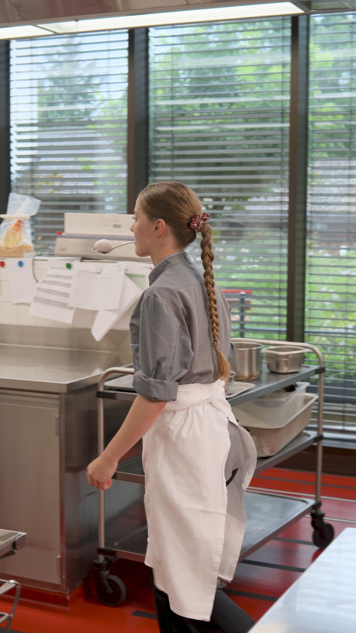 Das Küchenteam hat angerichtet und zwar diesmal kein Menü, sondern eine Challenge! 🍳🏁
#alterszentrum #oberemuehle #challenge #eierrennen #gewinner