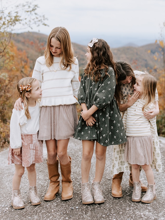 Fall Mini sessions are a wrap and so much fun this year! Sassafras was in full color this year for my last day. The Mountain view was spectacular, 100% worth the drive to see the colors and view.
I got to capture some of my favorite families including this one that I have know for over 15 years! 5 precious girls, each a gift.
Thank you to each family that I have gotten to capture this season!