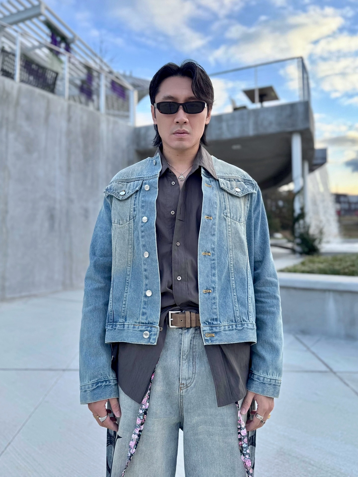 Like this look? Shop at www.highstreetporter.com
Search these keywords in the homepage
Sunglasses: rectangle acetate
Jacket: collarless denim
Shirt: loop shirt
Jeans: y2k baggy
Belt: Suede Belt
Shoes: low top Ramone
#mensfashion #mensfashionpost #mensfashionreview #mensfashionblogger #fashionblogger #fashionmen #fashionkilla #fashionmens #fashionmenswear #mensfashionblog #mensfashions #mensfashionstyle #mensfashiontips #mensfashiontrends #mensfashionwear #mensfashiondaily #mensfashionposts #mensfashionadvice #mensfashiontrend #balenciagamen #pradajacket #pradamen #pradamenswear #pradasunglasses #rickowen #rickowensramones #mensfashions
