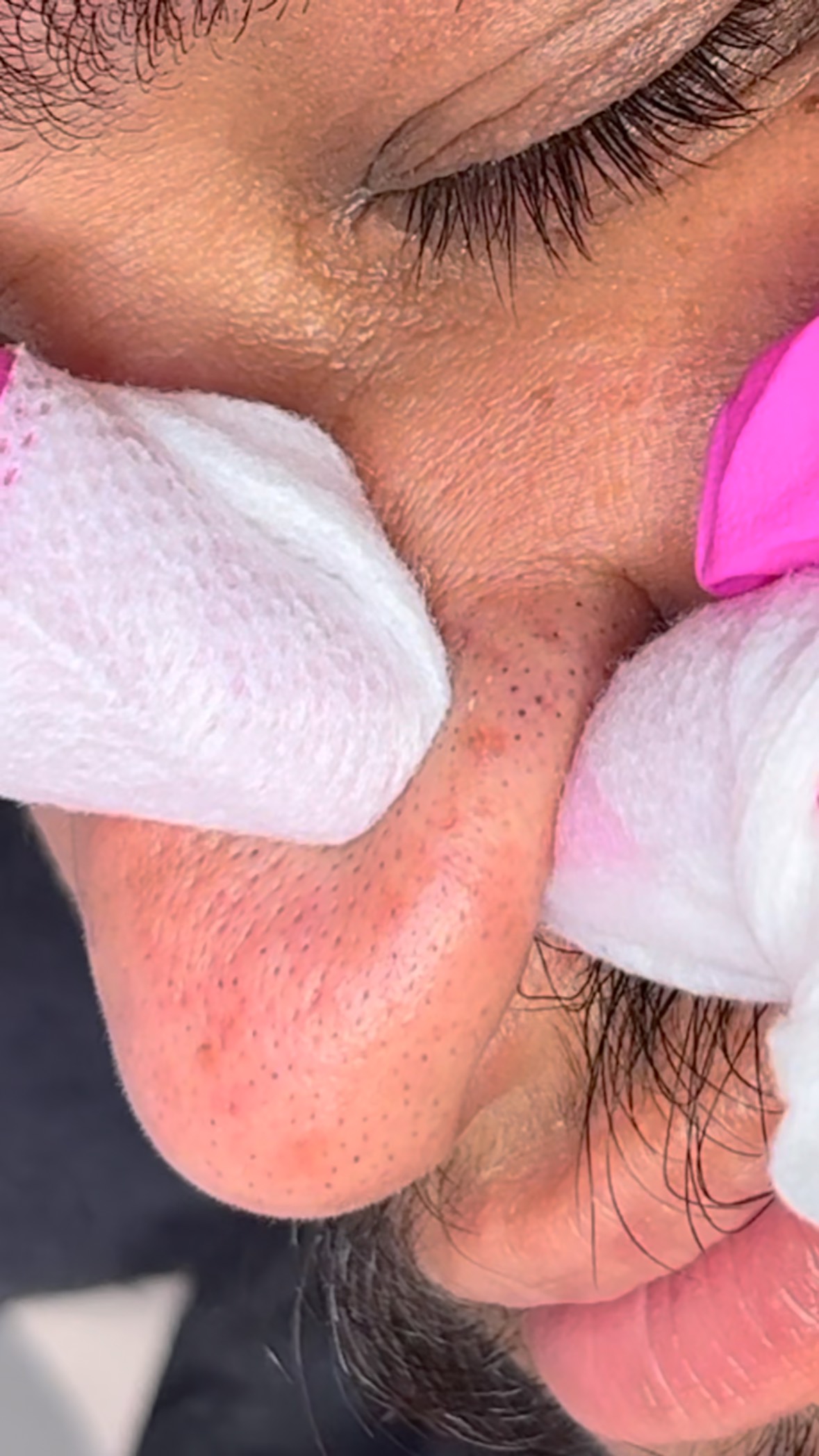 late night vibes… so satisfyinggg 🫣🤍
do you need a deep pore cleansing?
#azesthetician#phoenixskincare#phoenixesthetician#pimplepopping