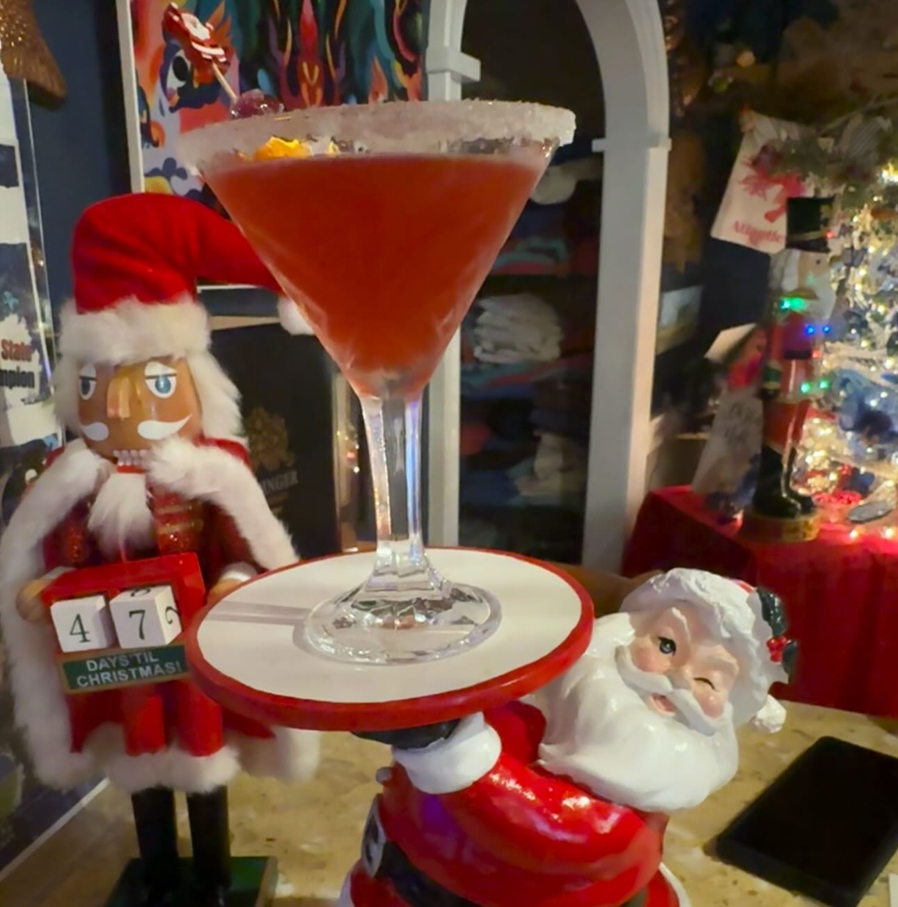 I can't believe it's almost December, and we are wrapping up another successful season at the end of the road. We can't wait to see everyone for our last weekend of 2025. Join us Friday at 5pm and Saturday at 4:30. Fresh oysters, green tail shrimp, jumbo lump crabcakes, WW prime rib, sea scallops out the cloth bag, homemade desserts, handcrafted cocktails. #coresounders #atlantic #wwprimerib #atlanticrv #ncshrimp #nccrab #seascallops #leckslump #santatini #chadwickcider #jumbolump #grandmamajanicespineapplecoconutcake #shrimpgatecocktail