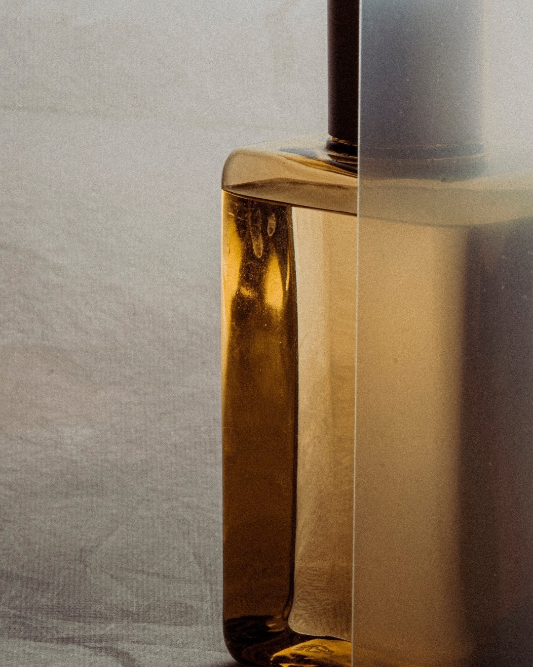 Your story is your biggest differentiator. Customers donât just buy a product â they buy into the meaning behind it. Share why you started, the challenges youâve overcome, and what makes your business unique. Itâs your personal story that creates trust, loyalty, and a reason for someone to choose you over a bigger brand.
đ Remember: connection sells more than perfection : Need help on how to tell your brand story? I have room for 1 more client: Get in touch
#SmallBusinessTips #BrandStory #WomenInBusiness #MicroBusinessGrowth #ShopSmall