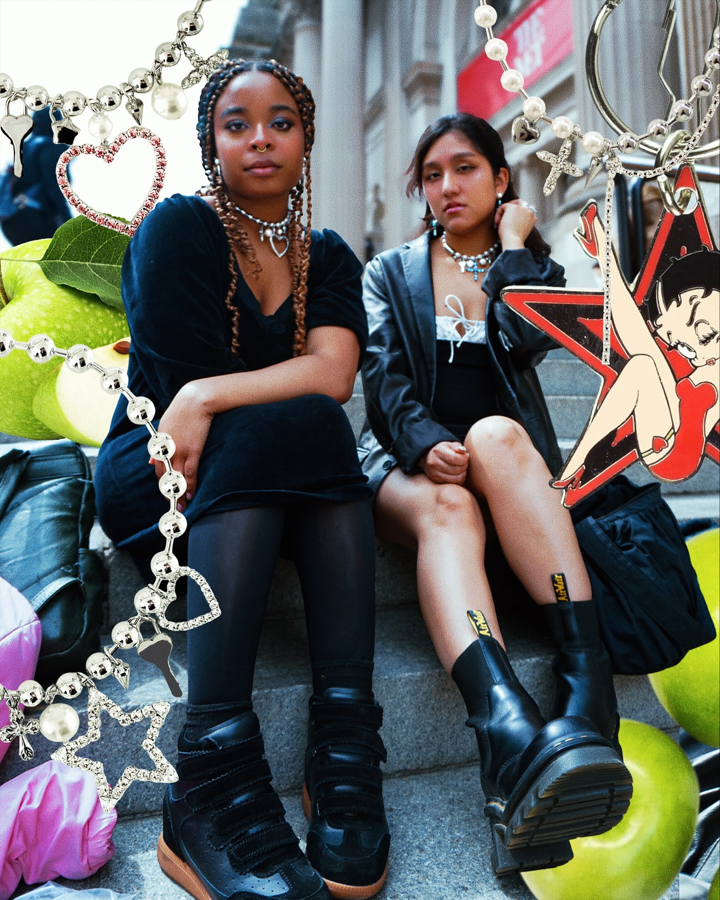 NYC w/ @joomilim for SWTP ❤️🍏🧃Check out our exclusive interview with this iconic designer (LINK IN BIO) ⛓️💥
nyc photography by @breatheableart
collage by @beccaroo24
models @alexis__eli @maehwa16