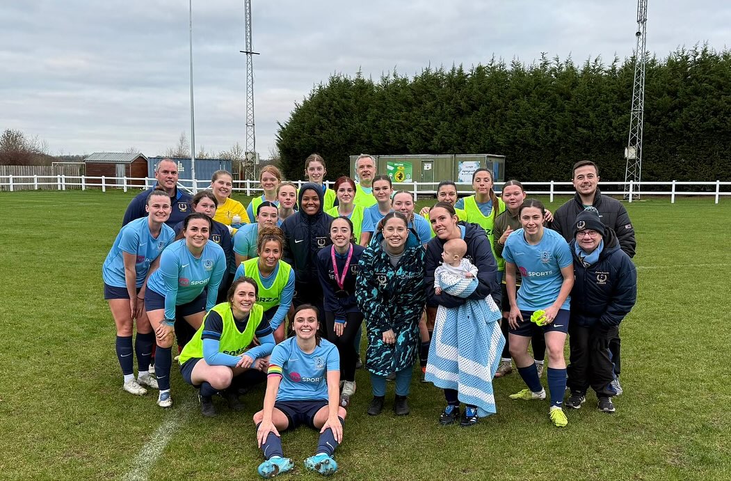 When life gives you cancellations… we make our own fixtures 💪⚽️
From first team to devs and U18s, the whole club came together for a Sunday full of football, top-tier goals, and even better vibes. Proud to be part of a family that shows up, plays hard, and laughs harder 💙🙌
➡️➡️➡️➡️➡️ Swipe for your goal scorers🙏
#oneclub #womensfootball #gameon #clubfamily #sundayfunday