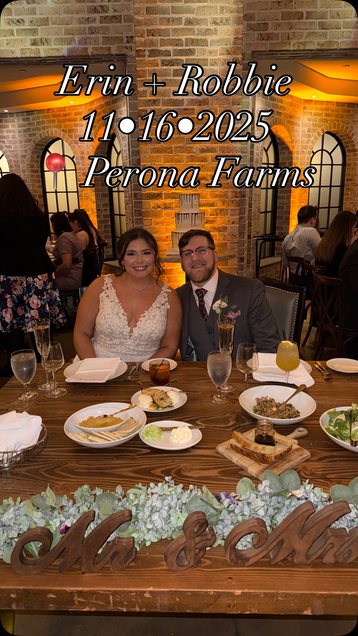 Another unforgettable night at Perona Farms! 💚 We turned the room into a nonstop dance party and delivered the kind of entertainment guests talk about long after the wedding. Looking for a packed dance floor at your event? This is what we do.
#dontmissabeatevents #dontmissabeat #dmabe #dmab #peronafarms #njwedding #nj #njweddings #njweddingentertainment #njweddingdj #njweddingvenue #weddingplanning #njweddingplanning #njweddingideas #2025bride #2026bride #2027bride #2025wedding #njbride