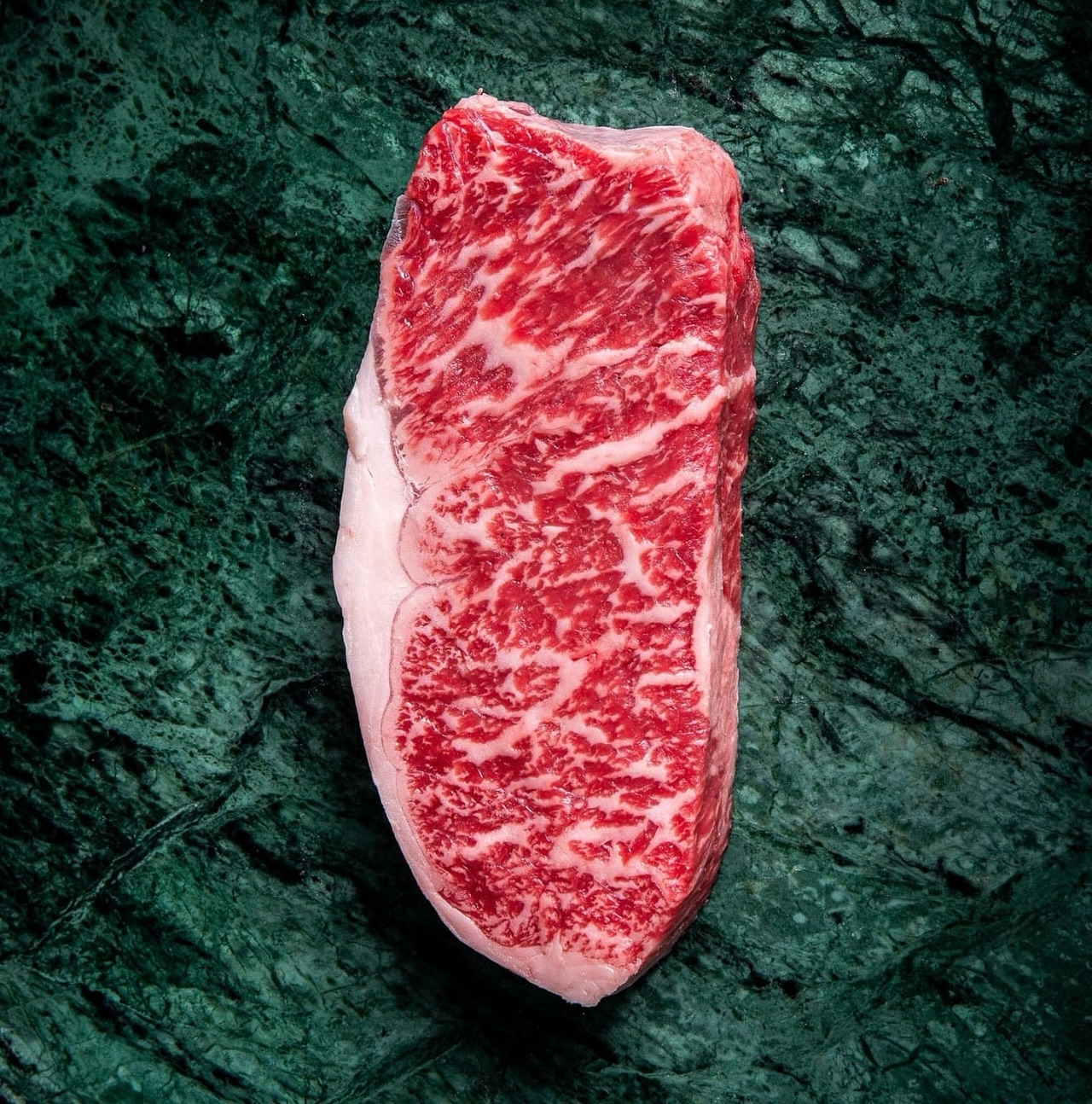 This Wagyu didn’t come all the way from Australia for you to cook it well-done. Respect the cow 😋
#steakation #artisan #butcher #wagyu #steak #meat #lover #foodie #feast #premium #quality #cut #art #love #feast #friends #together #eat #grill #cook #australia #bvi #shop #local #support