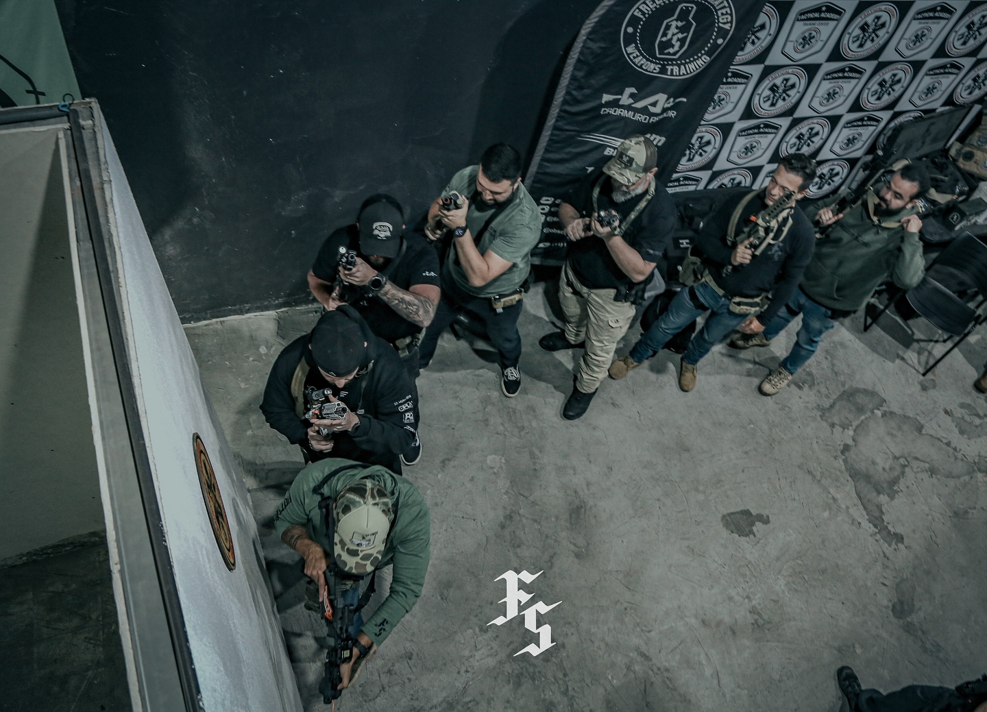 “O seu maior adversário é você mesmo!”
STAY HARD
Local
@tacticalacademy.cop
Parceiros Freedom
@mahrte
@teclubjundiai
@acaifrutabrasileiraoficial
@luminoxbrasil
@forflycases
@sfichips
@cadamuroarmor
@obscuresidegroup
#freedomstrategy #fs #stayhard