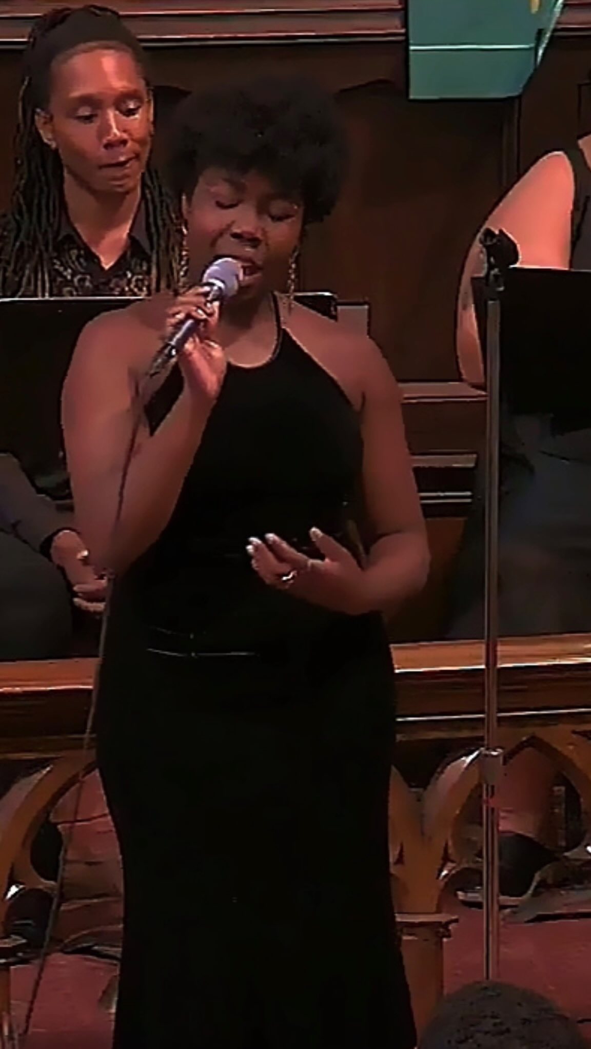 ✨🎤 Mark your calendars! On November 30th, the incredible Voices of Philadelphia will fill our sanctuary with song. Come worship, celebrate, and be moved! 🙏🏽💛 @thevoicesofphiladelphia