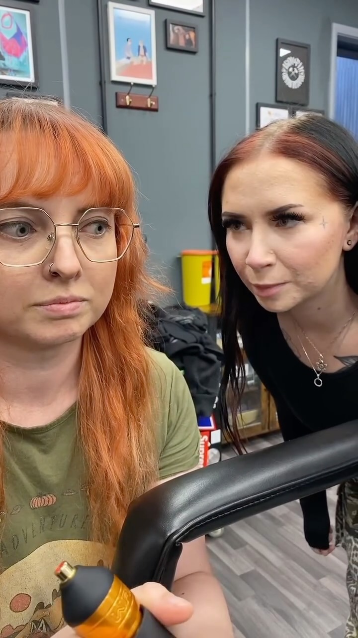 @tattoosbycourtneyshort always getting the weird convos going in the studio….
Treating us to such classics as…
“If you were turned into a kitchen appliance, which one would you be?”