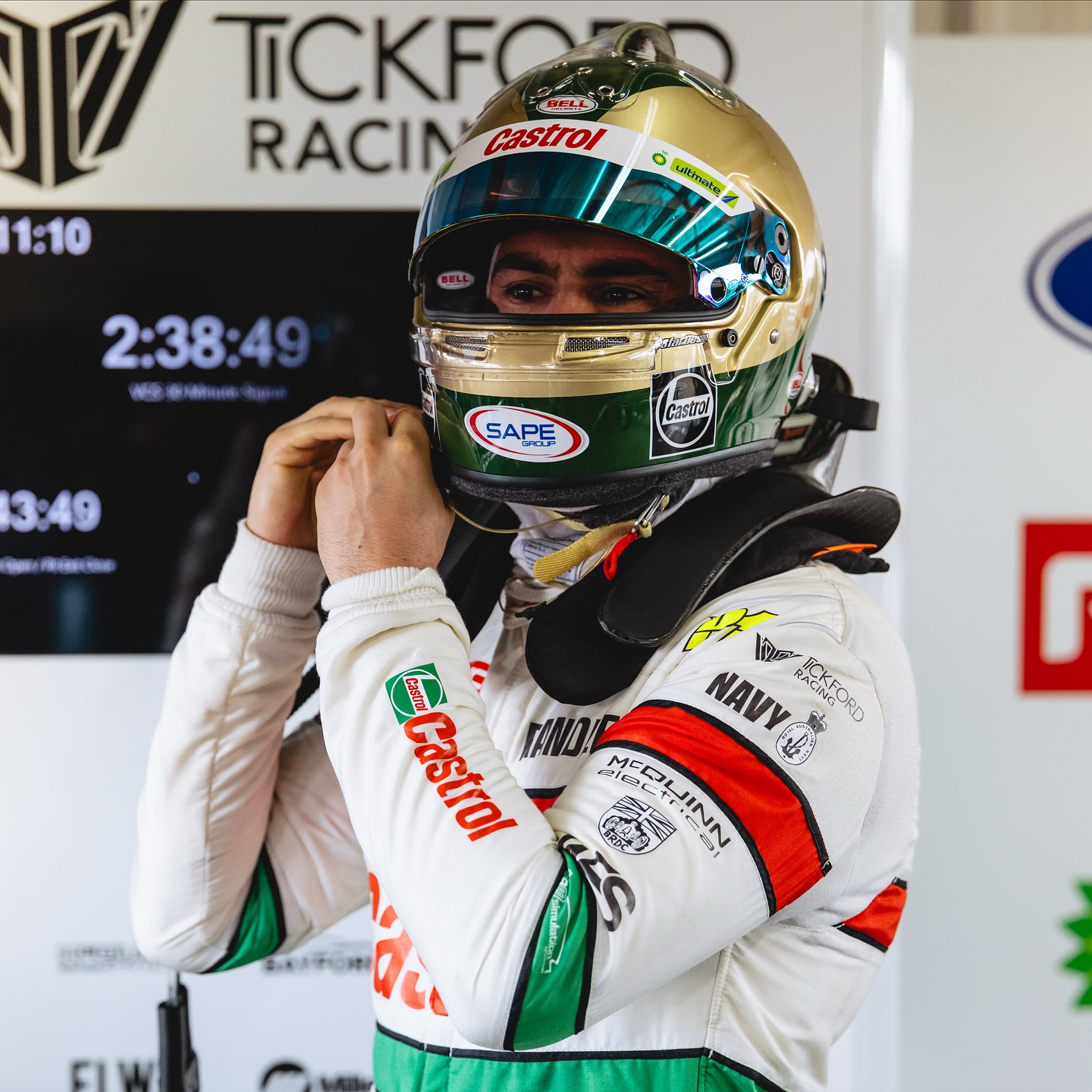 Got in the shootout today but that was the main highlight! Sadly wasnโt our weekend. Big thank you to all the boys and girls at Tickford for your tireless efforts, and to everyone who supported our Larry Perkins throwback livery and grabbed the one off retro merch aswell. Means a lot and I hope you loved seeing it out on track ๐
Bring on the bp Adelaide Grand Final in a few weeks time ๐ช