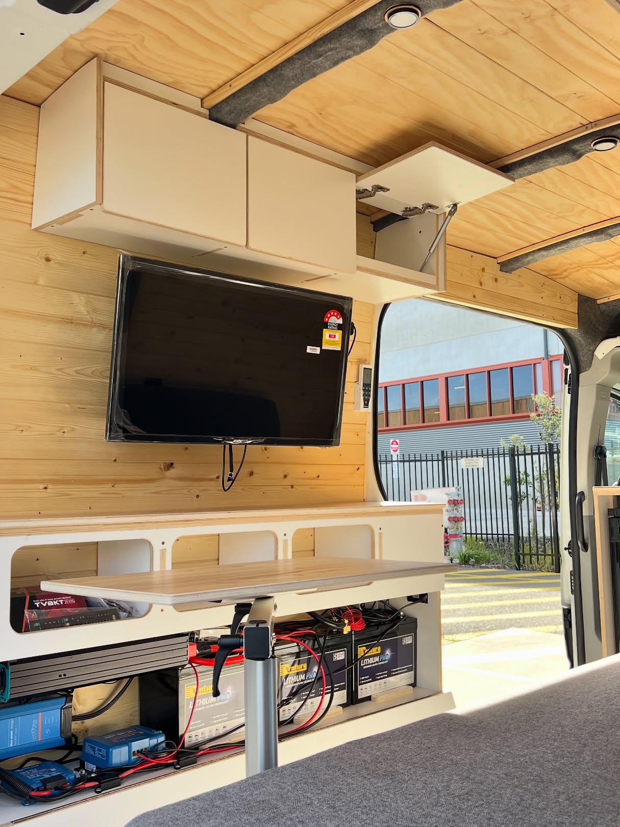 LDV Delivery 9 β
Custom layout designed for your van + lifestyle
Surfbox design
Full cabinetry: kitchen, storage, overheads
Electrical system: battery, charger, inverter, lights
Solar setup
Water system: tanks, pump, plumbing, sink
Insulation, flooring + wall/ceiling lining
Slide-out kitchen + pantry options
Lighting package (LED + dimmers)
Accessories: awnings, microwave and fridge
This campervan is ready to chase the magic πͺ
#kataLDV #ldvdelivery9 #camperlifestyle