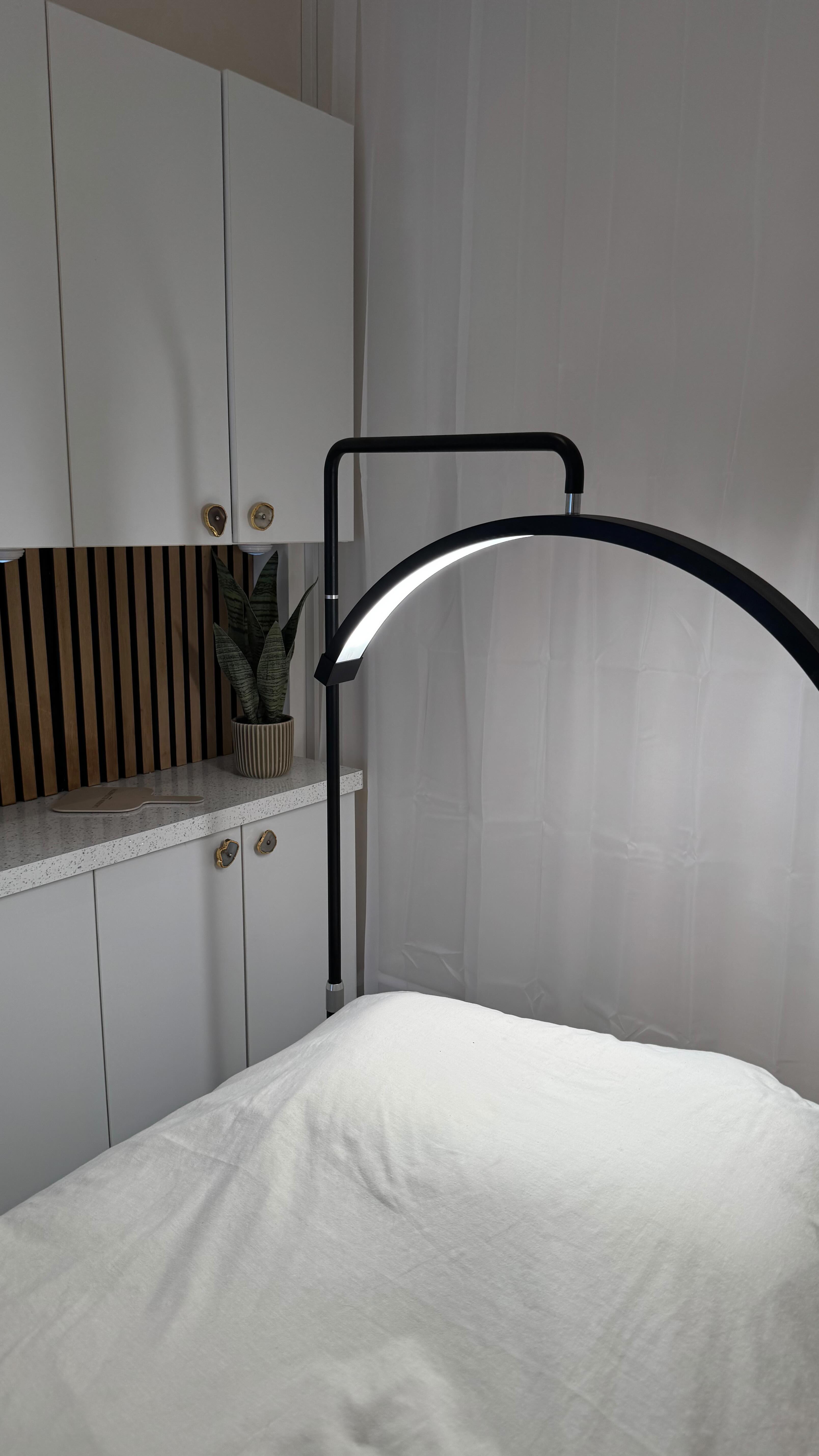 Hi girlsss, it’s time to get Black Friday ready! 🖤
Make sure you keep an eye on our stories over the upcoming few days and make sure you don’t miss ANYTHING! 👀
#blackfriday #medispauk #surrey